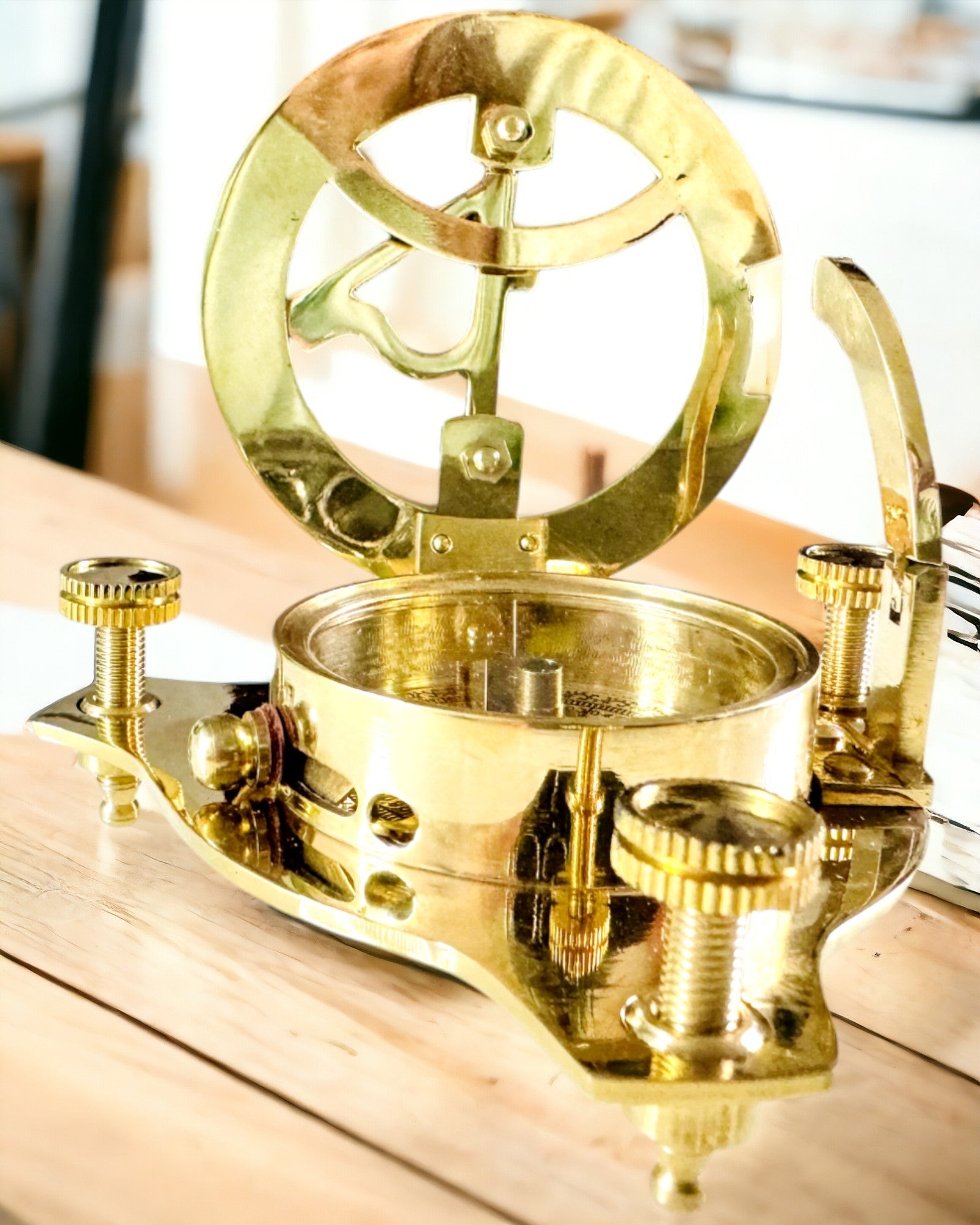 Marin kompass med möjlighet till gravyr