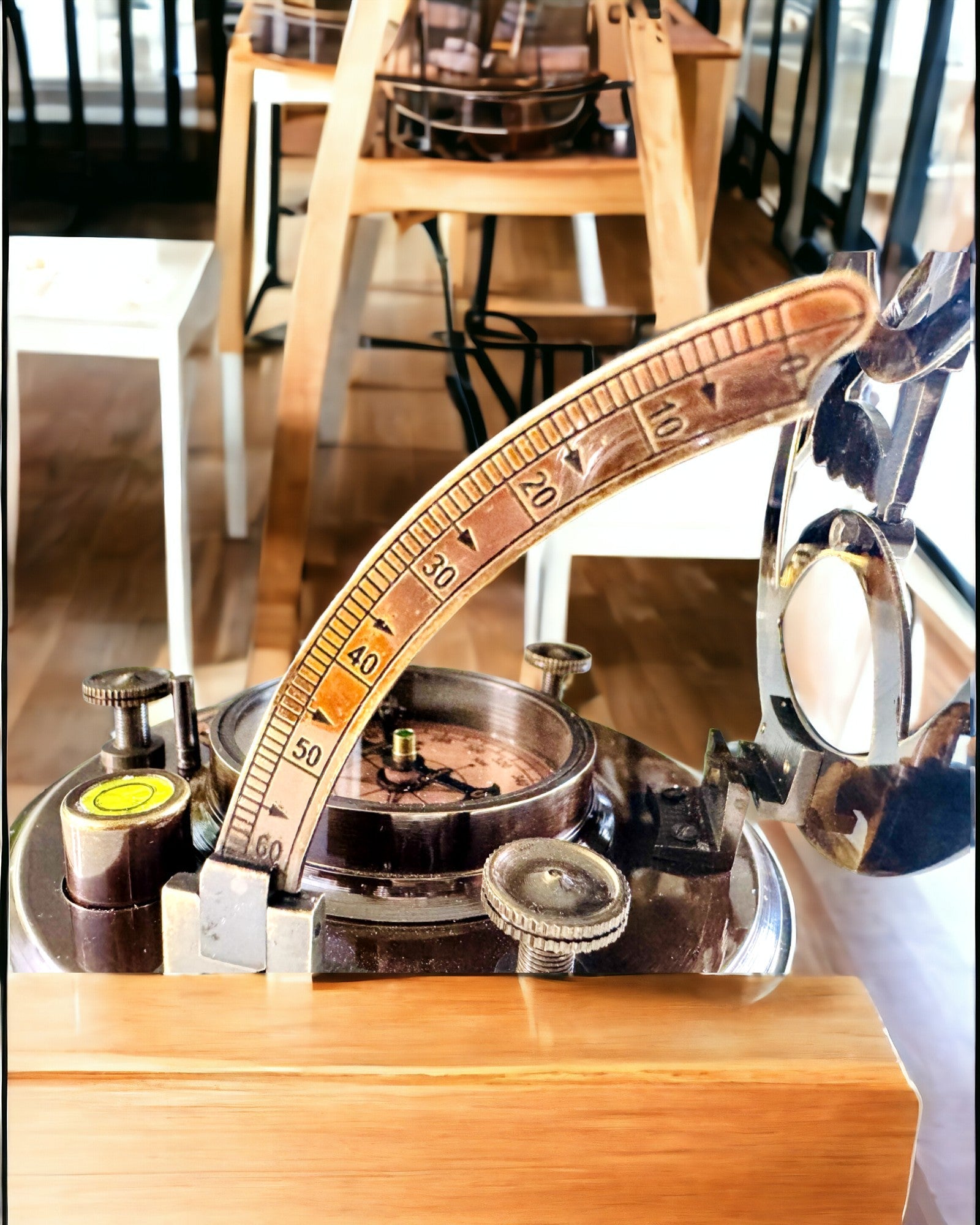 Antik Premium Navigationskompass med Graveringsmöjlighet – Handgjord