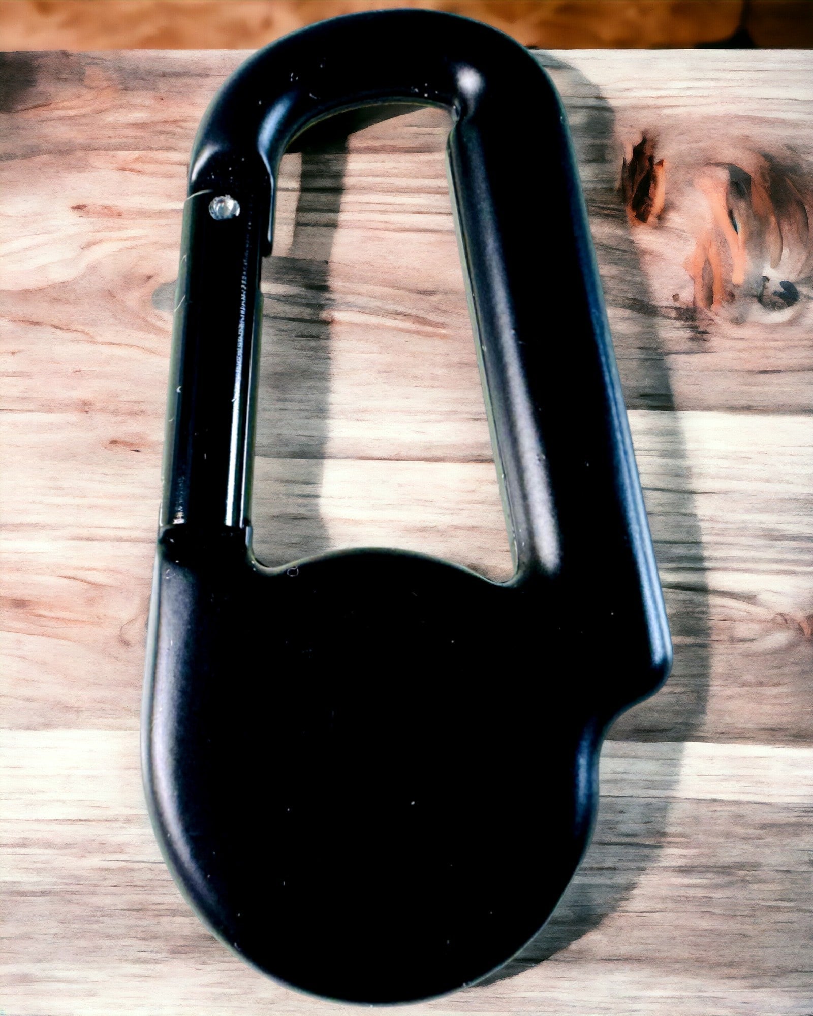 Karbinhakekompass med termometer, nyckelring - möjlighet till gravyr