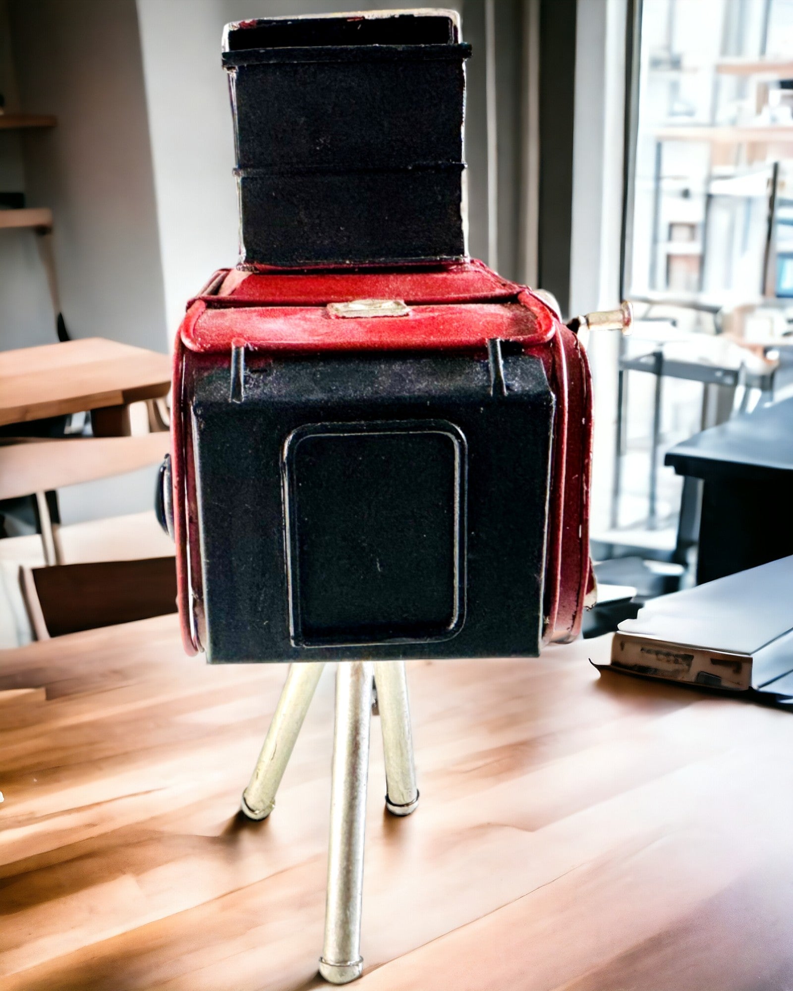 Dekorativ figur "Retro Kamera Keystone" med möjlighet till gravyr