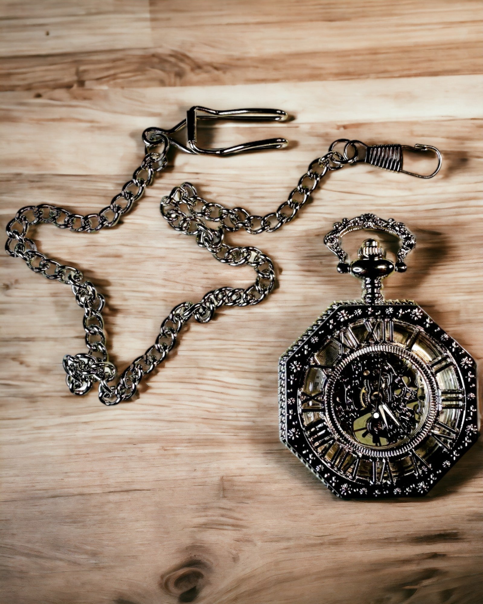 Klassisk i silverfärg Åttakantig Mekanisk Fickur med Genombruten Urskiva i Steampunk-stil