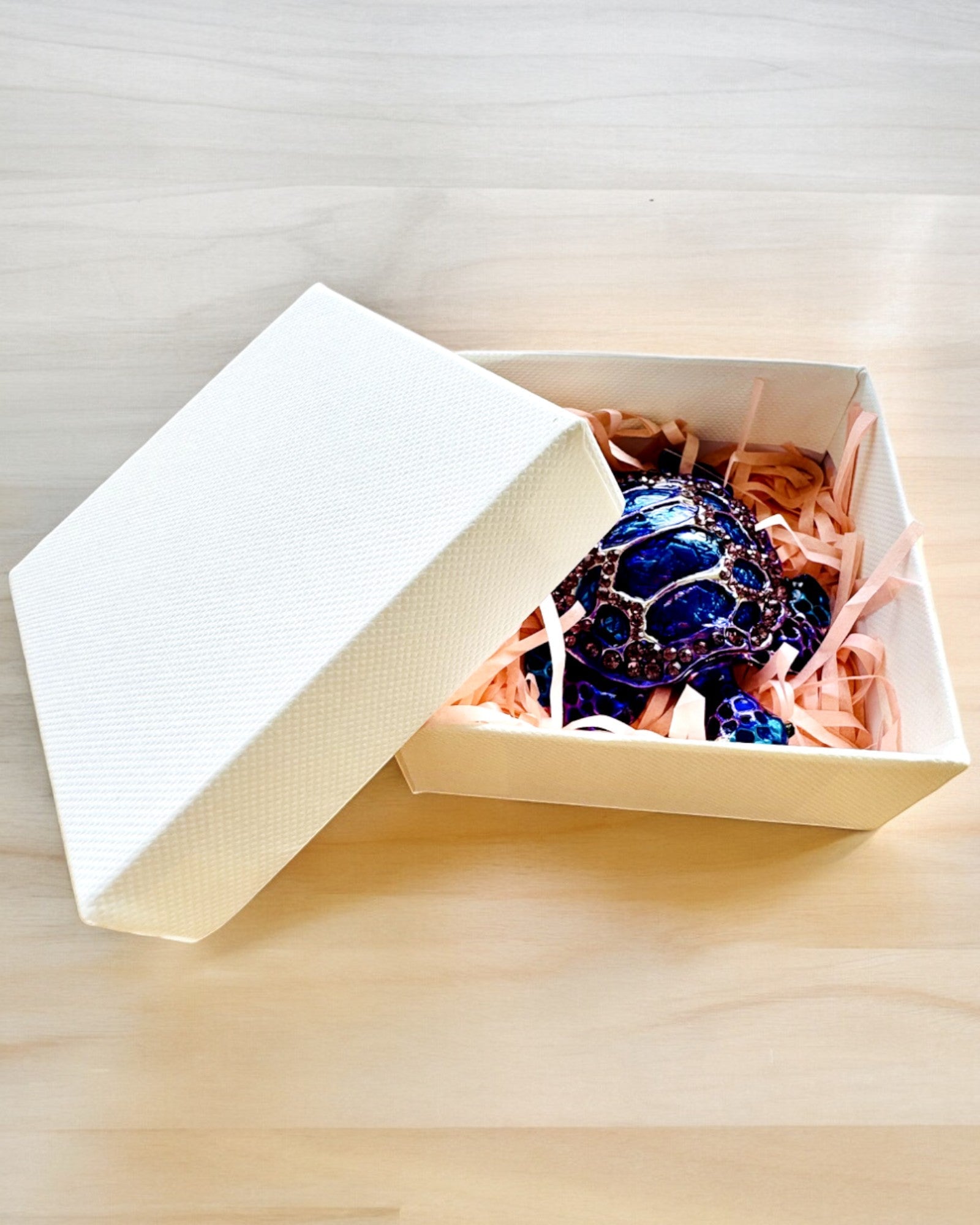 Magisk Skatt Sköldpadda - Smyckesgömma med möjlighet till personlig gravyr, present