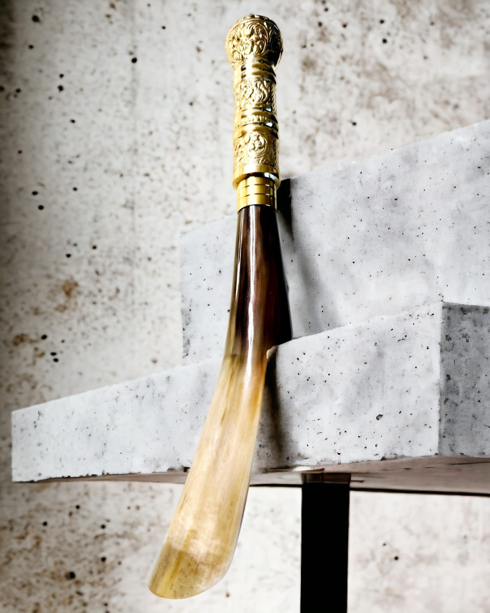 Premium Skohorn "Elegancja Rajput" med Graveringsalternativ