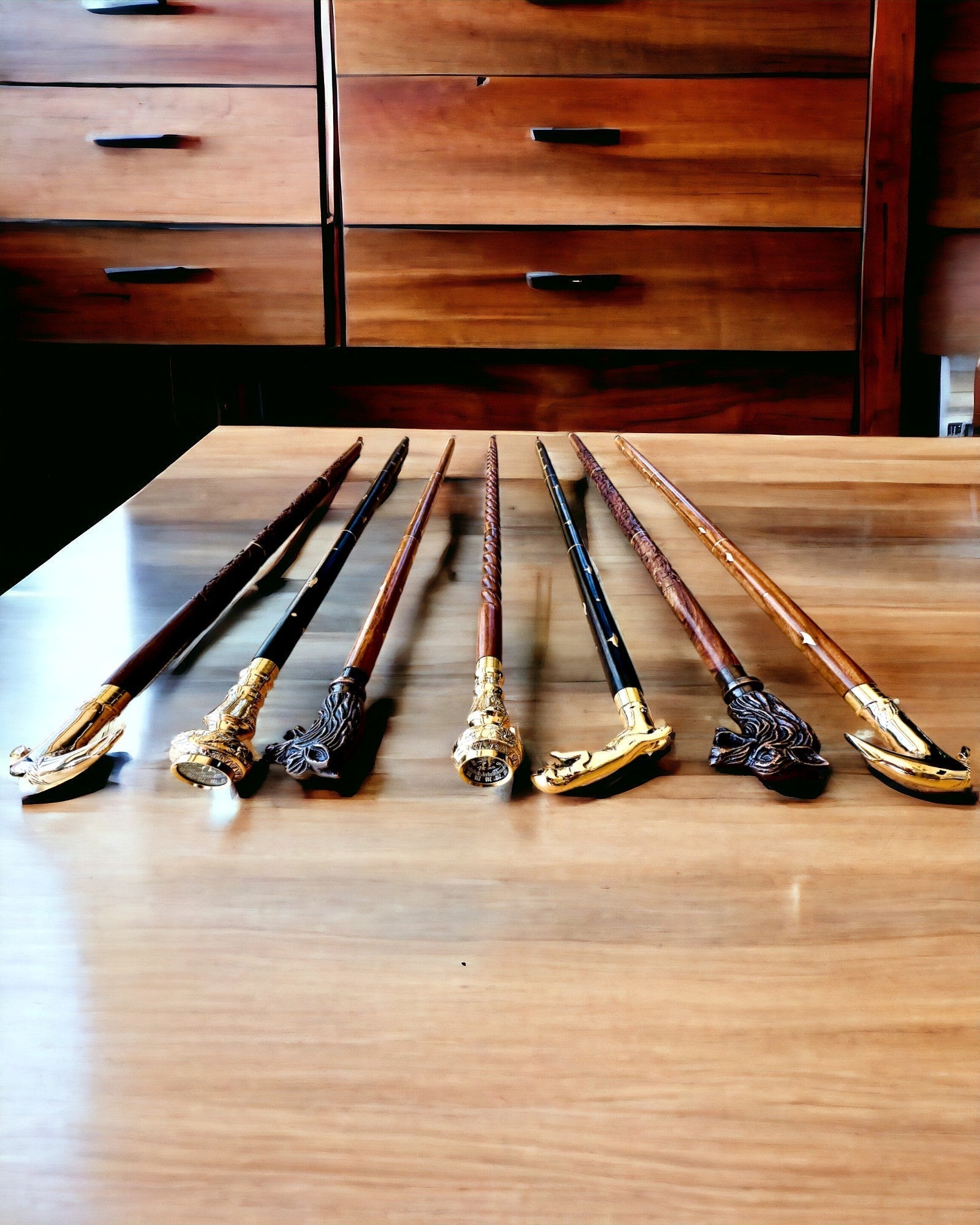 Kompasso Brown - Promenadkäpp - Handgjord i Trä - Exklusiv Utgåva med Graveringsmöjlighet