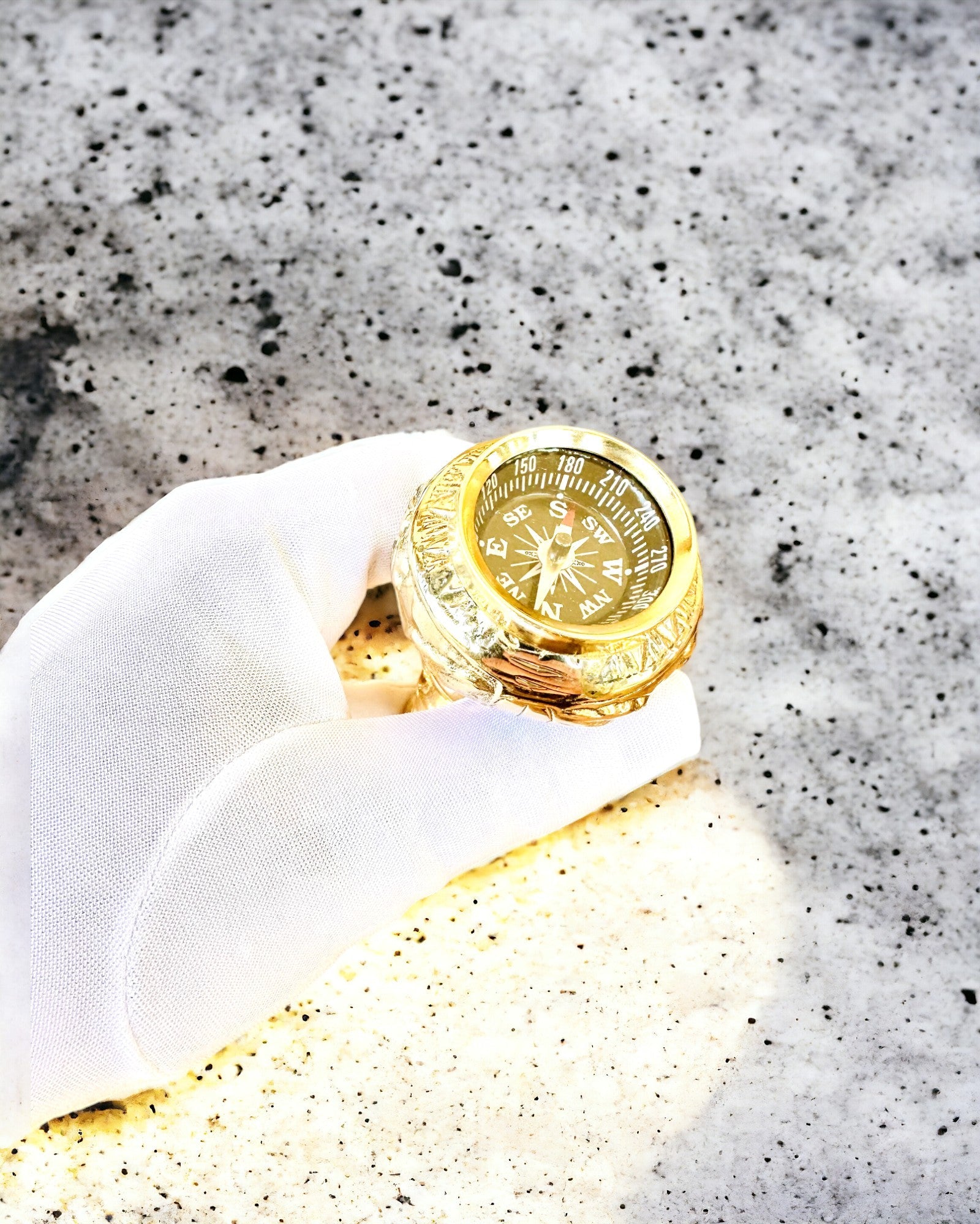 Kompasso Brown - Promenadkäpp - Handgjord i Trä - Exklusiv Utgåva med Graveringsmöjlighet