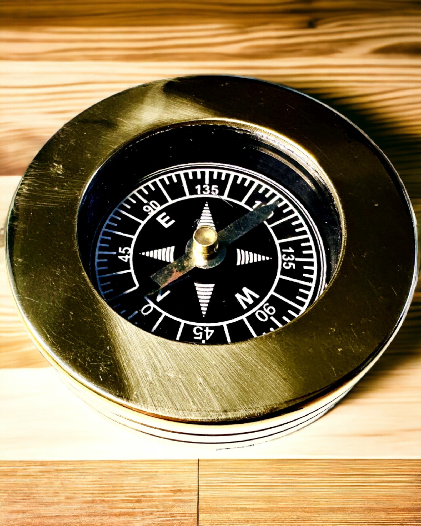 Kompas för Resenären Rajput med möjlighet till anpassning - som present