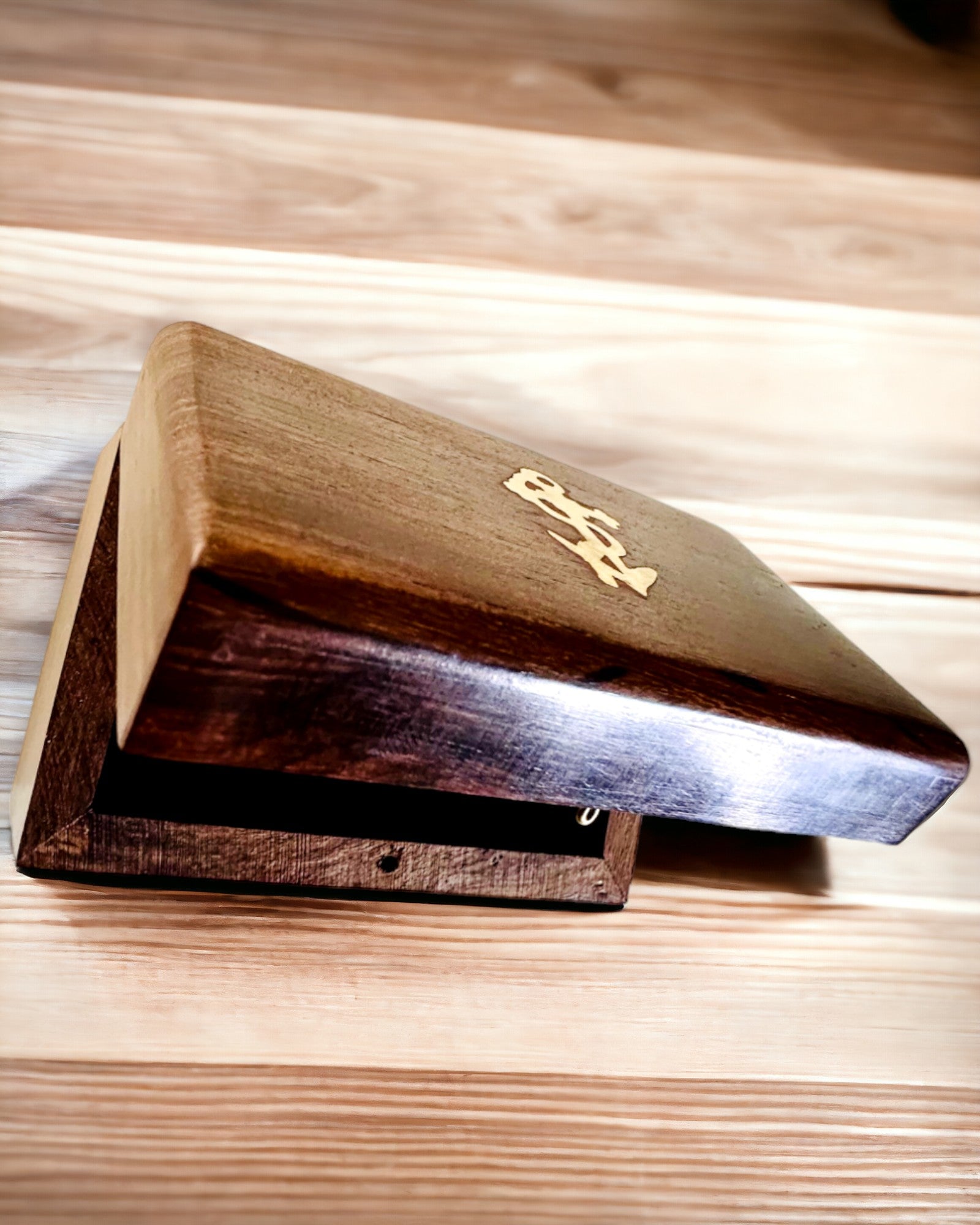 Resenärens Paradis Kikare – Hantverk - personalisering med gravyr