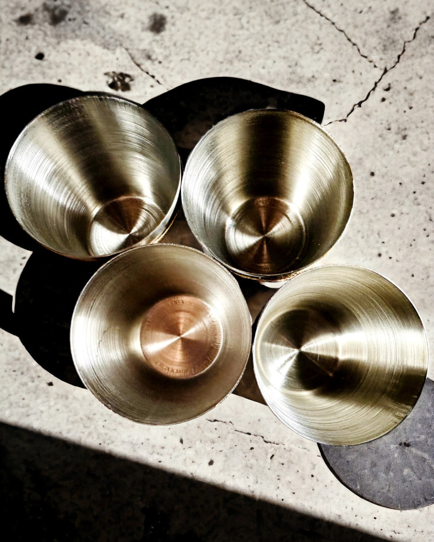 Träset "Piersiówka Elegance" med möjlighet till personlig gravyr