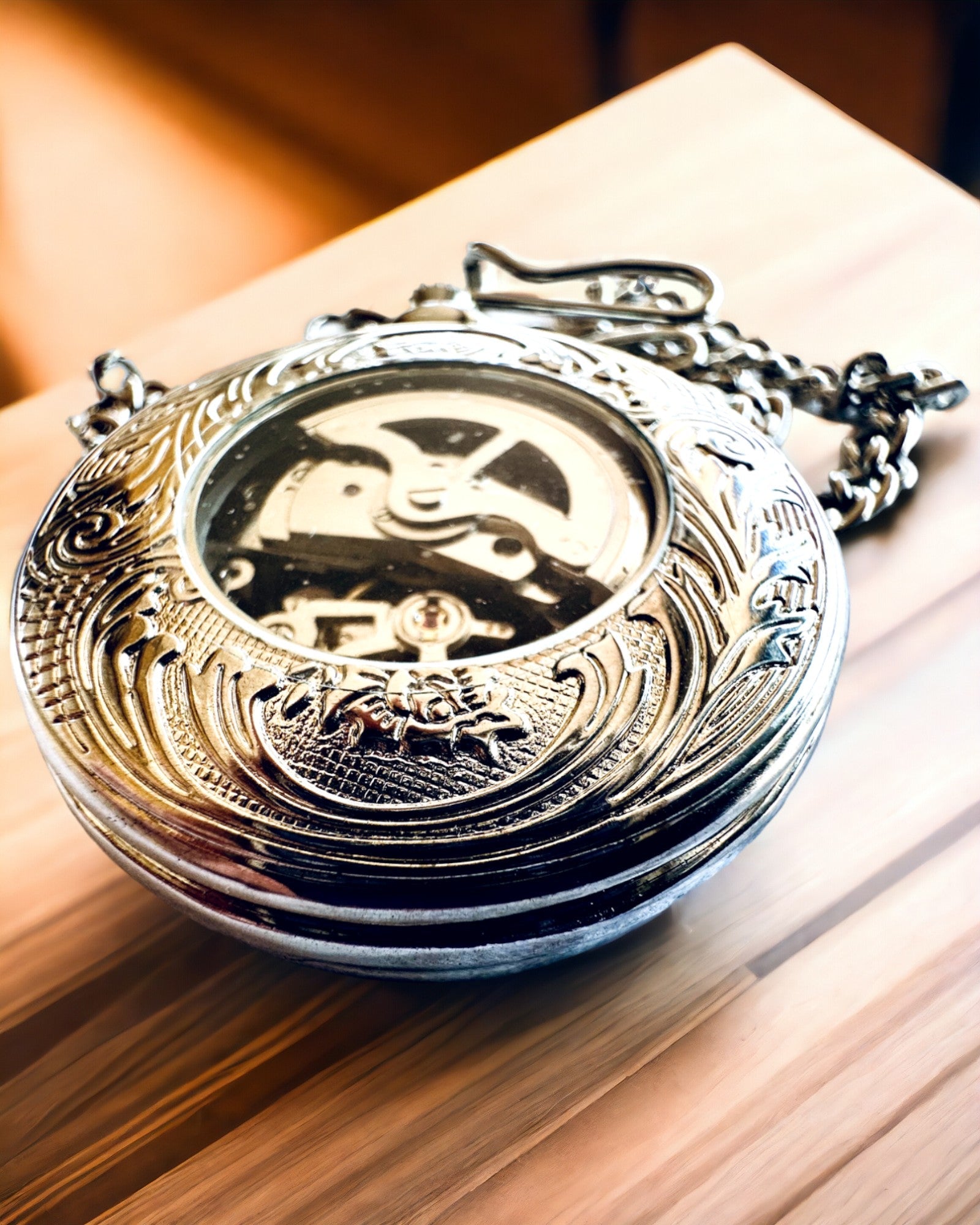 Srebrny fickur "Vintage Elegance" med möjlighet till personlig gravyr