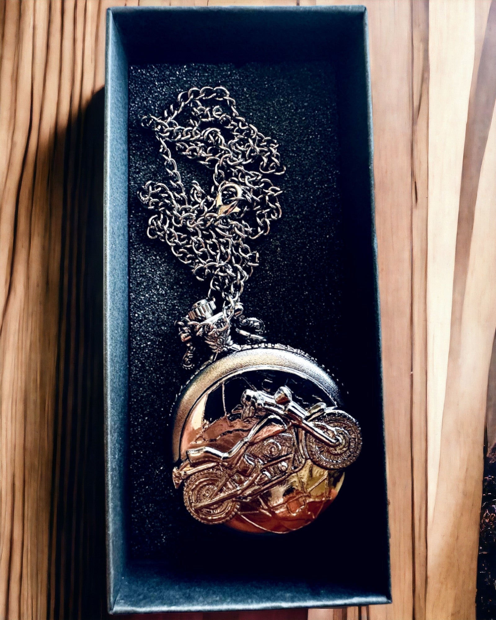 Elegant Fickur Motorcykelpassion, möjlighet till personlig gravyr