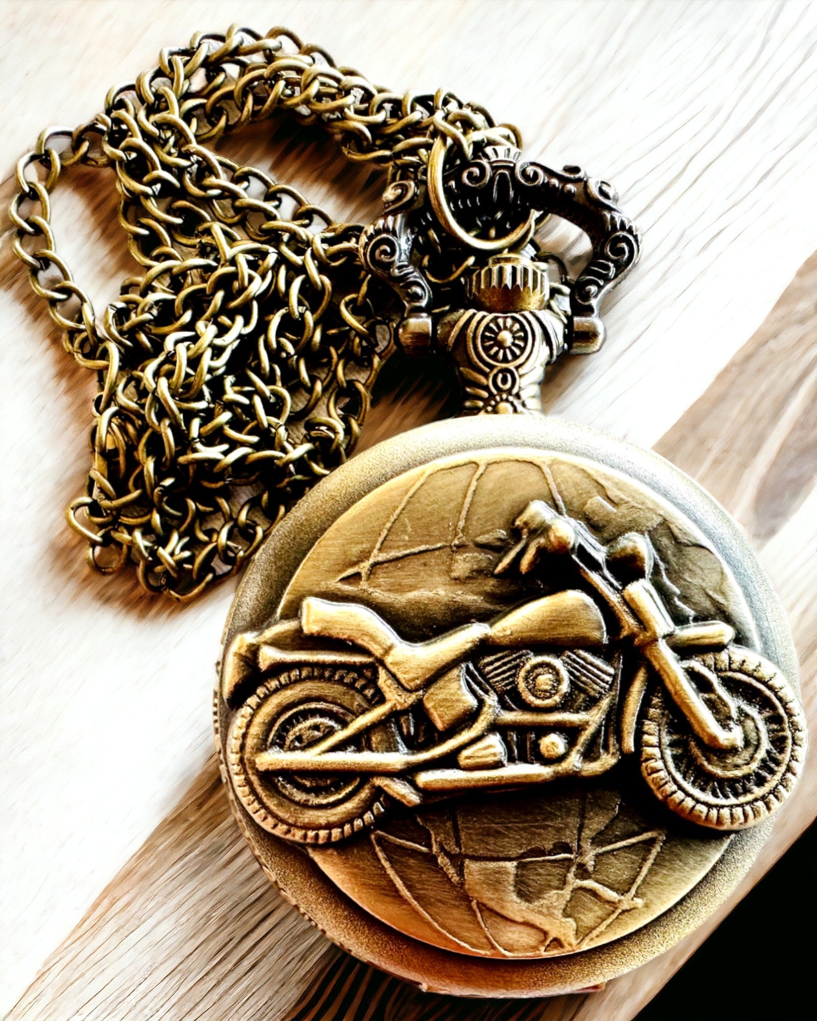 Fickur "Motocykel Elegans" – Gravyr