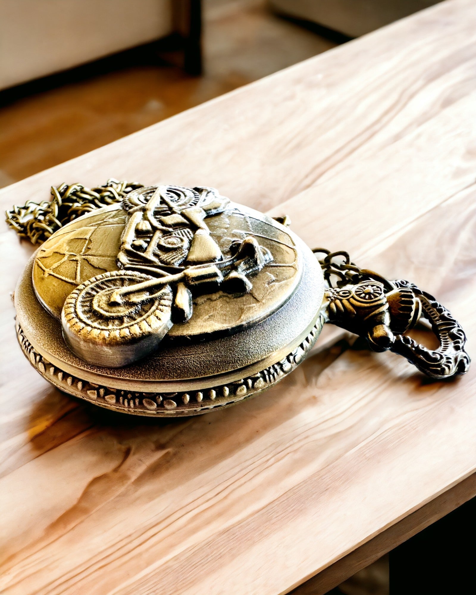 Fickur "Motocykel Elegans" – Gravyr