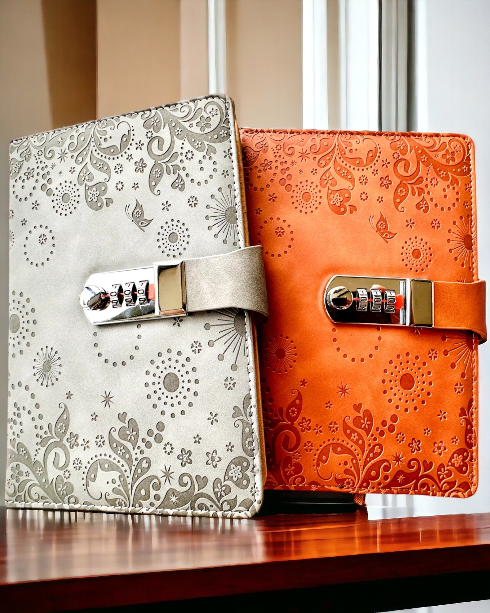 Exklusiv Anteckningsbok, PU-läder, A5 med Kodlås - "Secret Journal", personalisering med gravyr