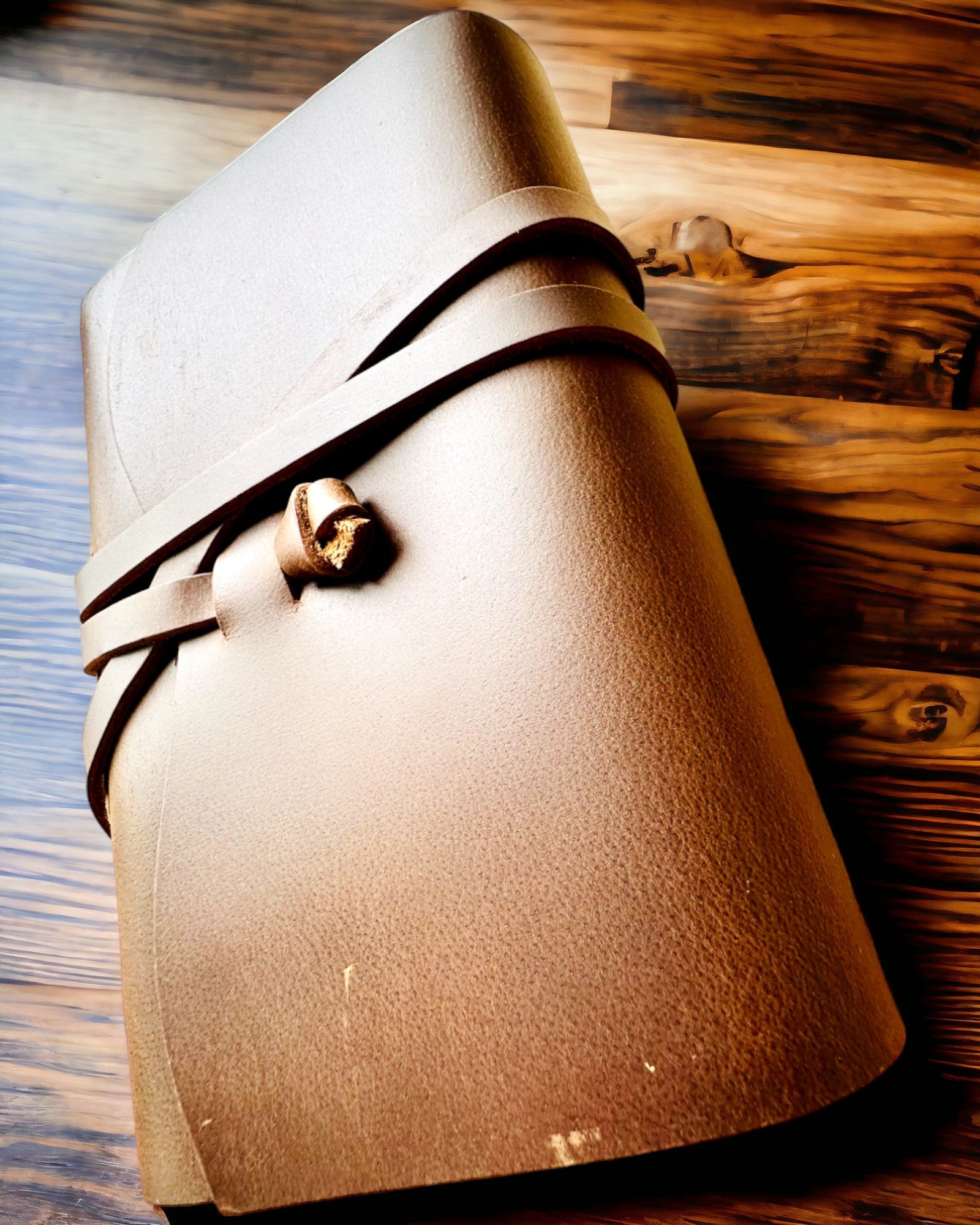 Notatnik Premium "RetroNotes" – Elegant anteckningsbok i Äkta Läder - 200 sidor, 120g, anteckningsbok, skissbok, brun färg, personalisering med gravyr