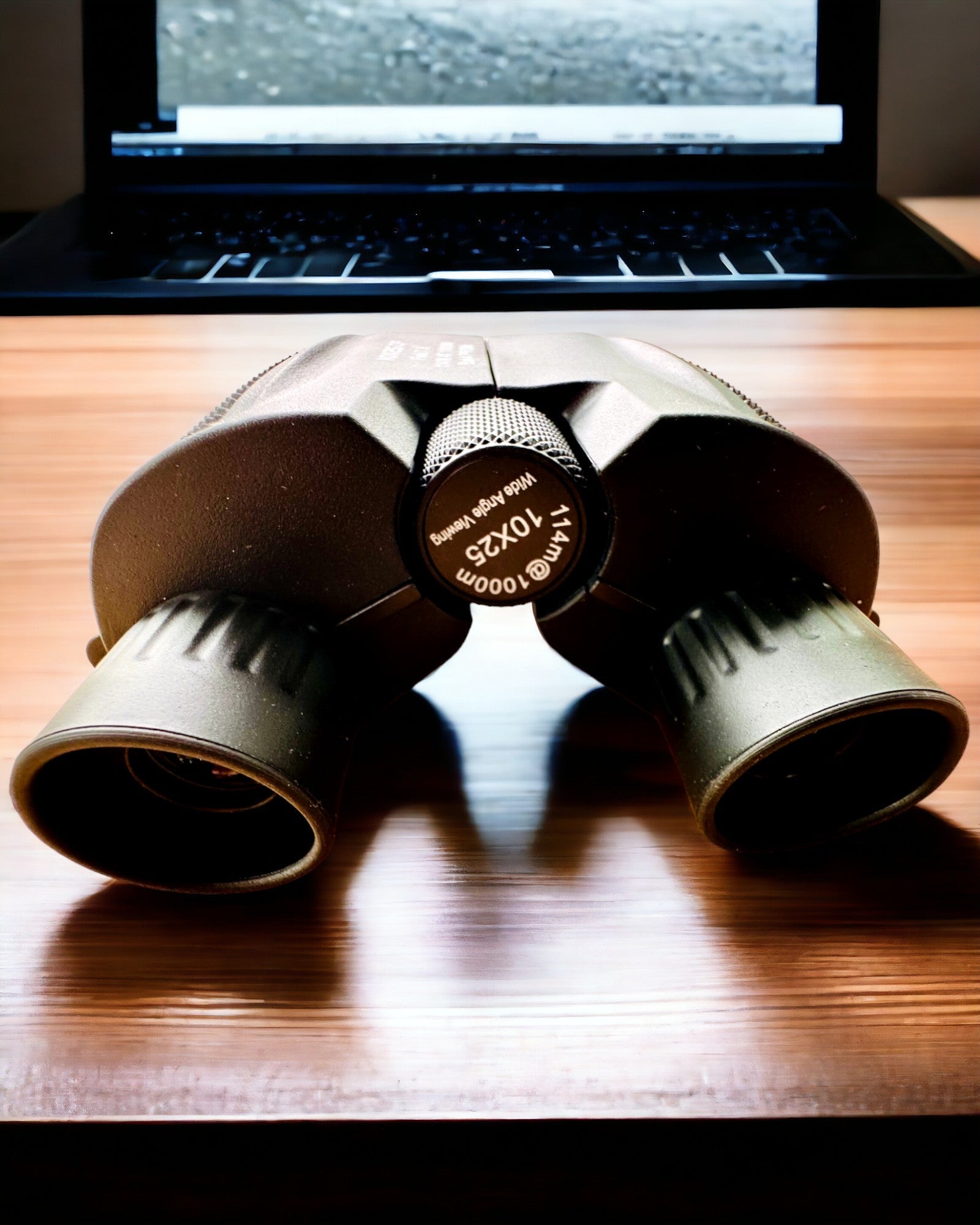 Lornetka CampMaster 10x25, möjlighet till personlig gravyr