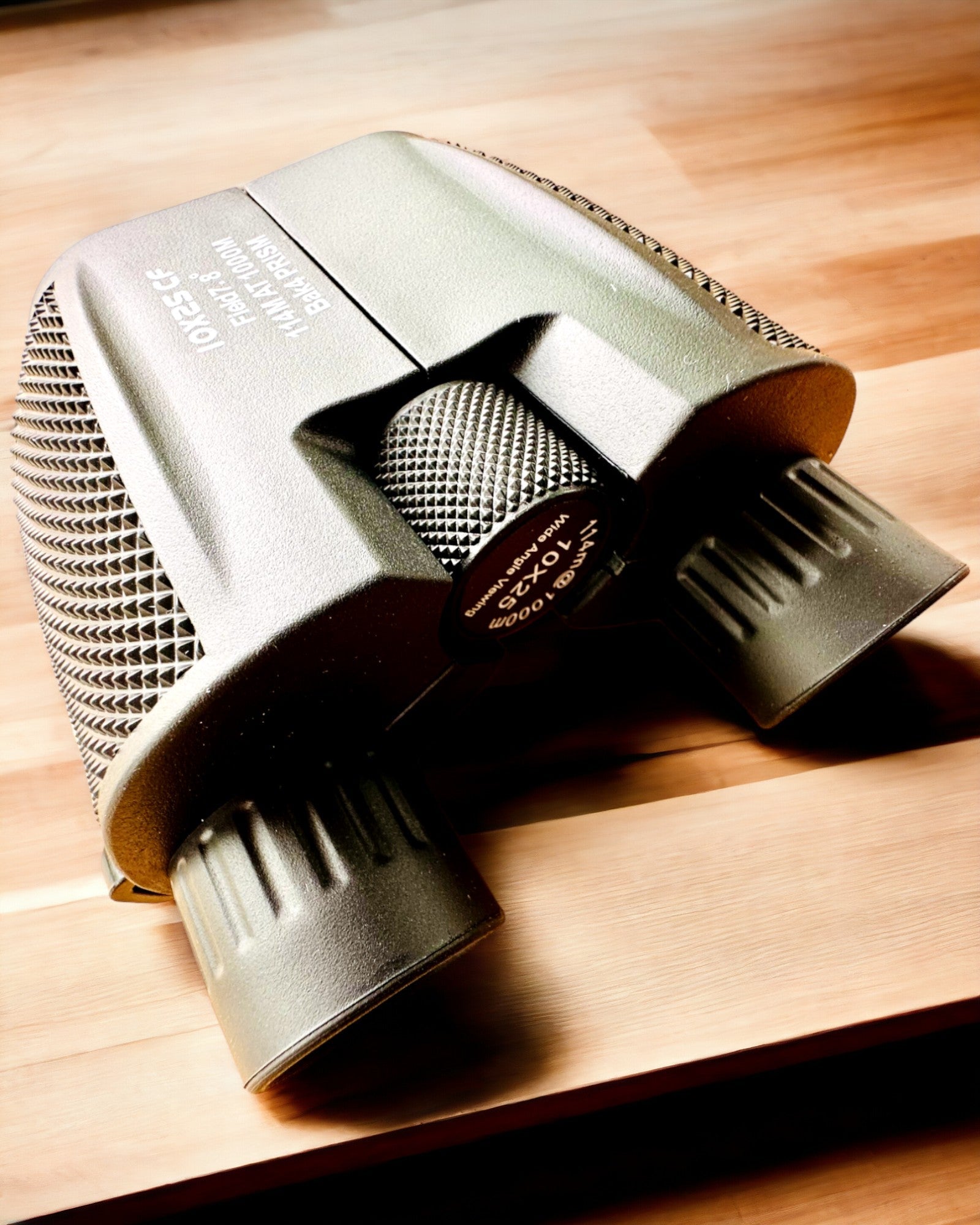 Lornetka CampMaster 10x25, möjlighet till personlig gravyr