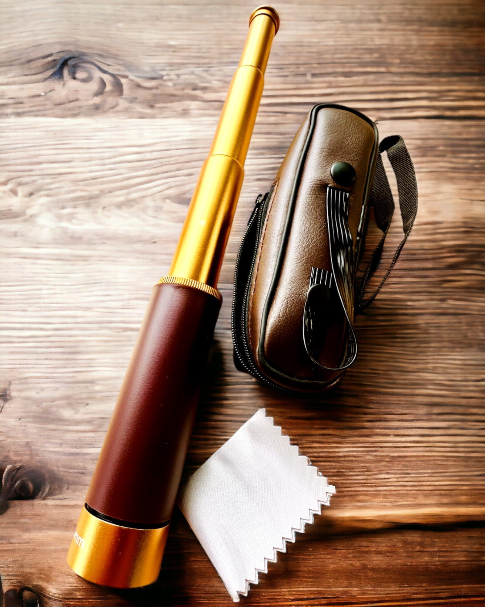 Monokulär Explorer 25x30 - Bärbar, hopfällbar handkikare, möjlighet till personlig gravyr