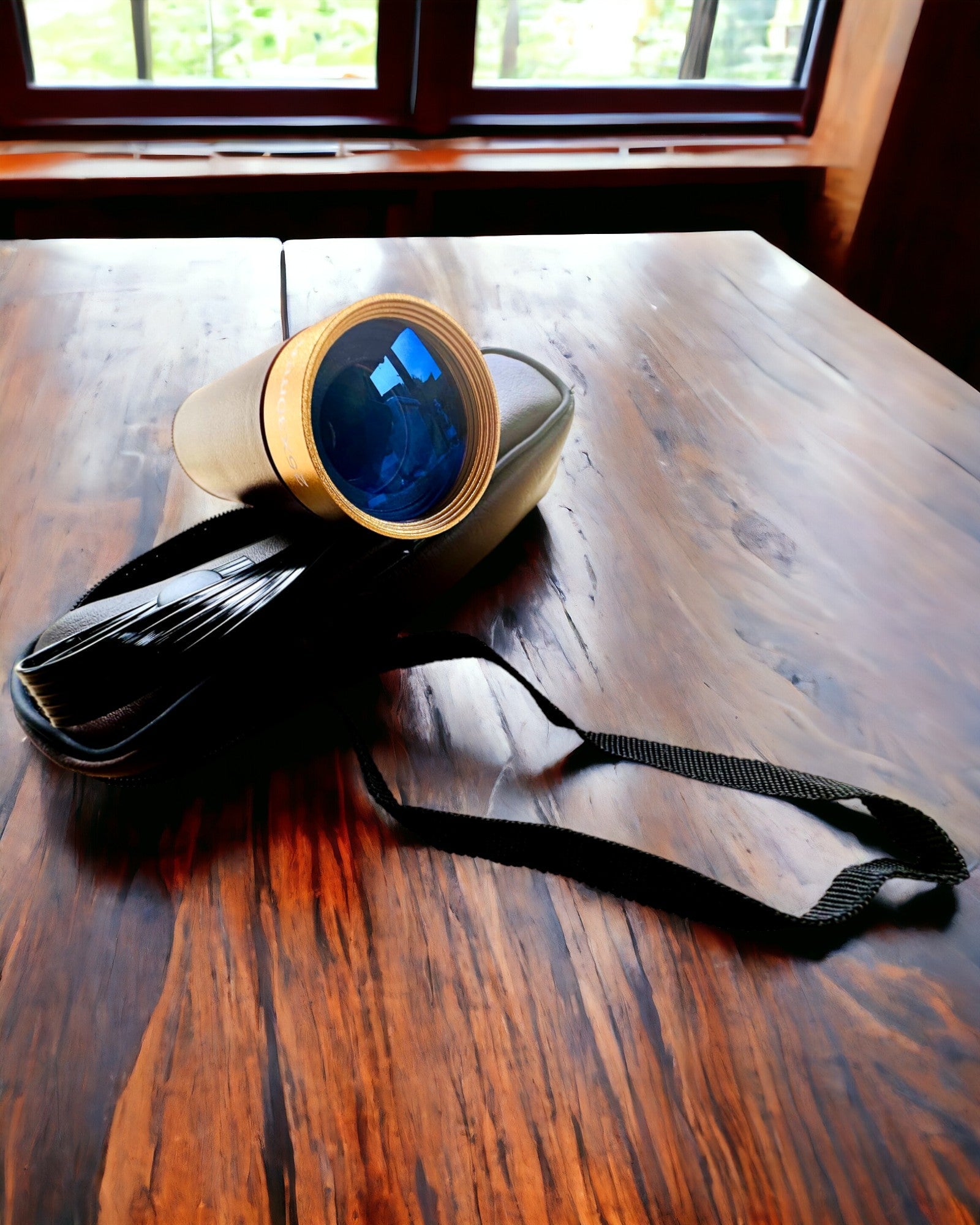 Monokulär Explorer 25x30 - Bärbar, hopfällbar handkikare, möjlighet till personlig gravyr