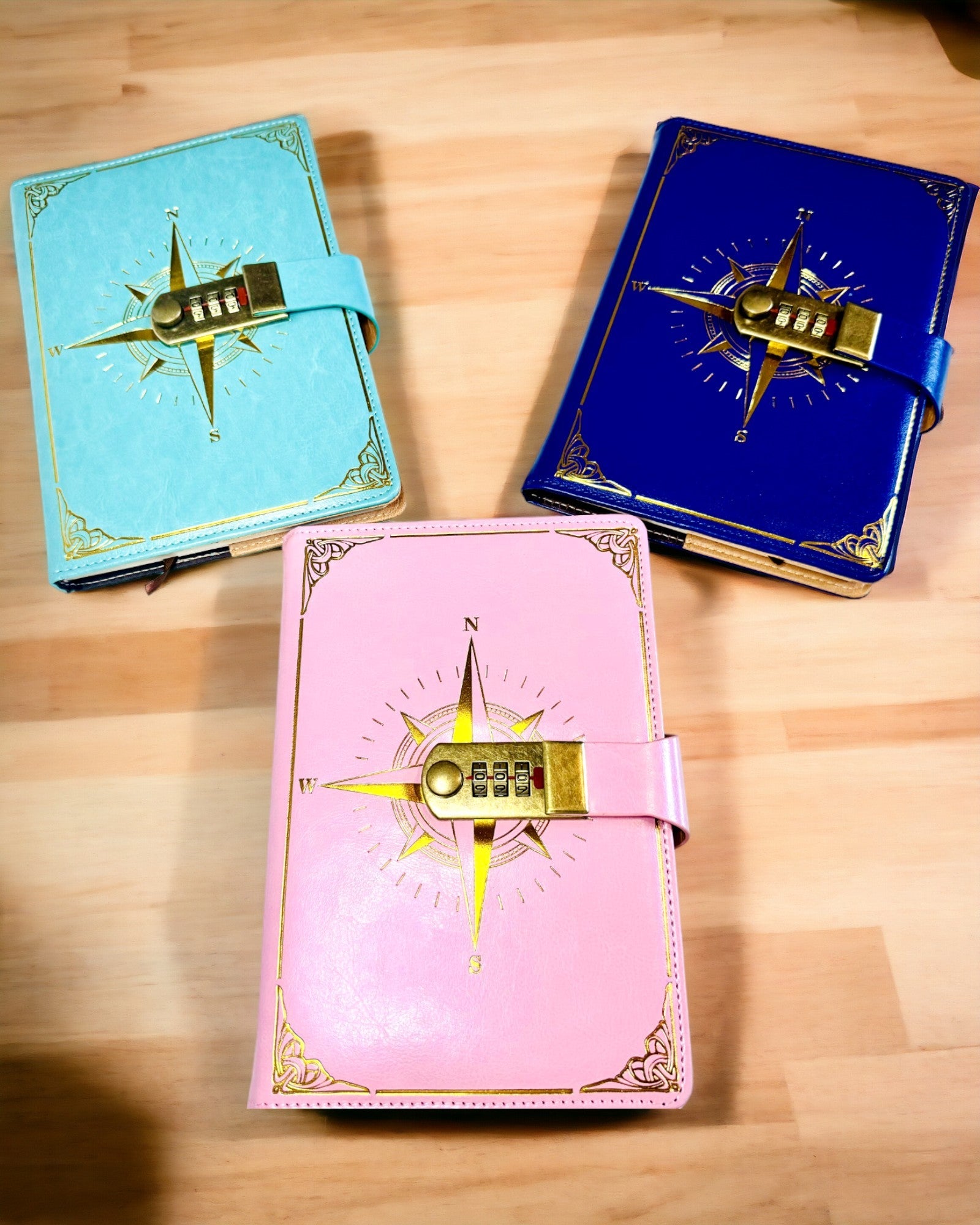Notatnik Premium med Kodlås A5 - Vintage Stil med Kompass, Japansk Design, Kontorsmaterial för Studenter och Företag. Personalisering med Gravyr