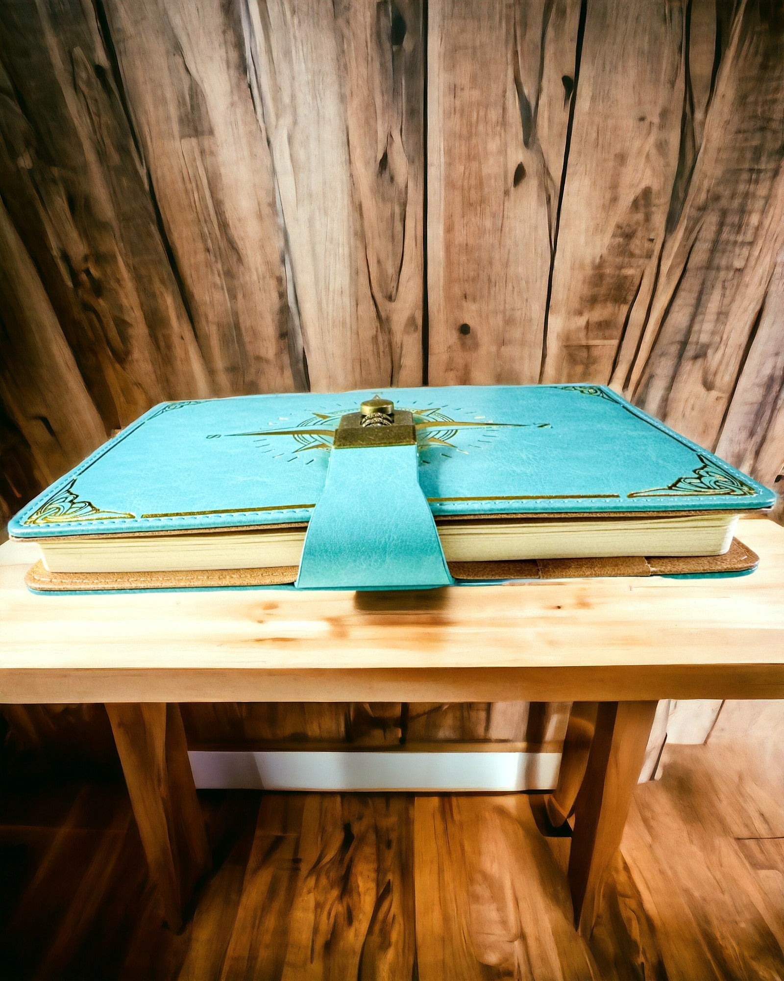 Notatnik Premium med Kodlås A5 - Vintage Stil med Kompass, Japansk Design, Kontorsmaterial för Studenter och Företag. Personalisering med Gravyr