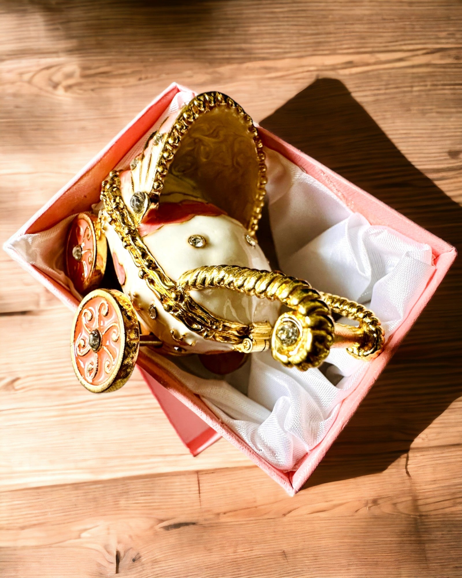 Liten Sagolik Vagn för smycken, skatter - Kunglig Elegans, personalisering med gravyr