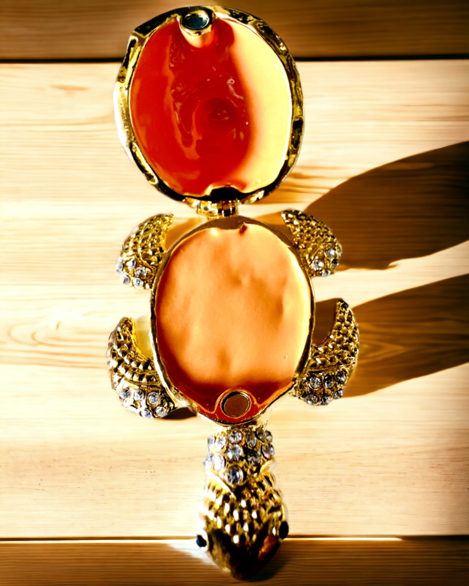 Skrin "Sköldpaddsfamiljen" - färg grön, personalisering med gravyr