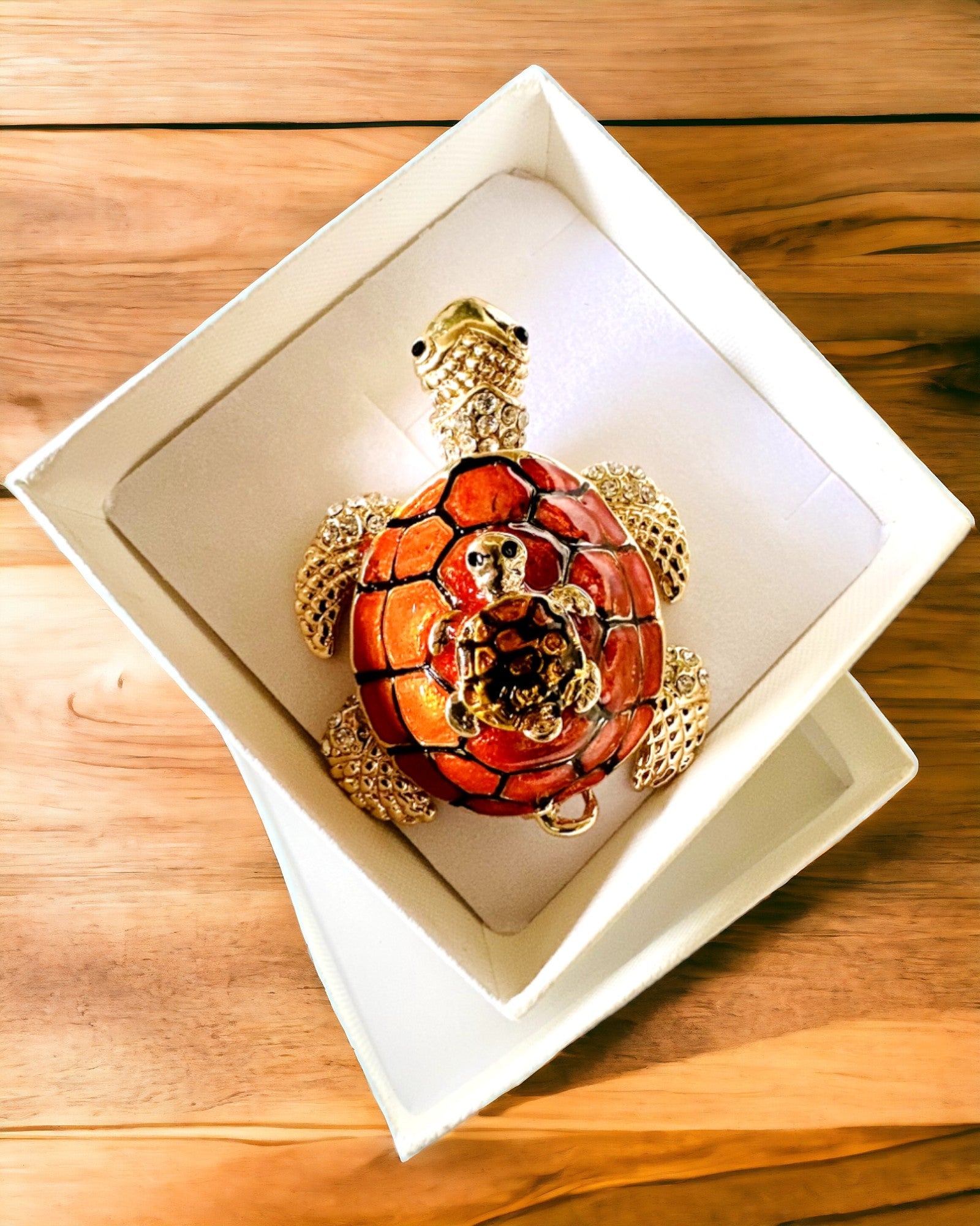 Skrin "Sköldpaddsfamiljen" - färg orange, personalisering med gravyr