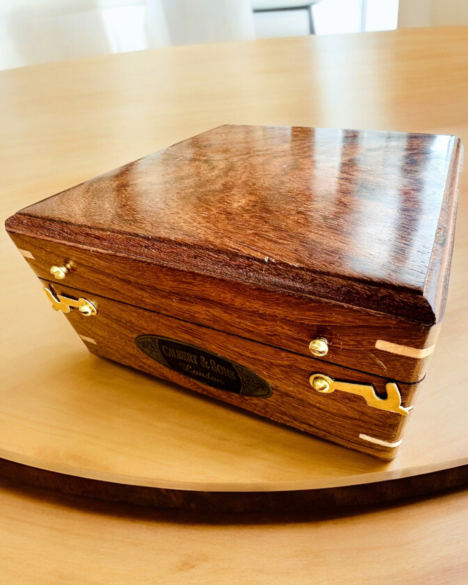 Stora Trälåda för Kompass "Gilbert & Sons" med Graveringsmöjlighet