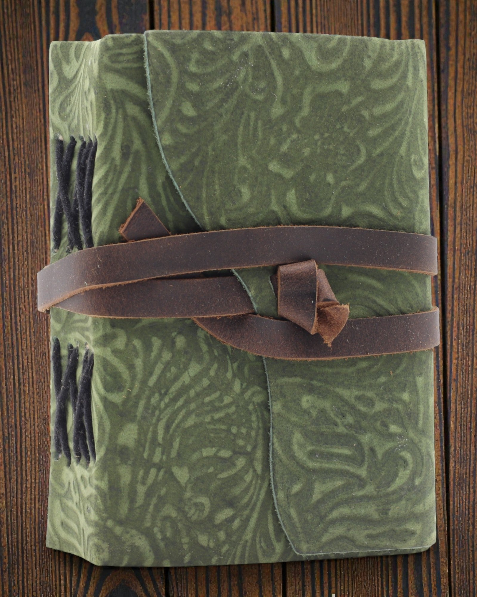 Green Maze Vintage – läderinbunden anteckningsbok med åldrade sidor 12,7 × 8,9 cm