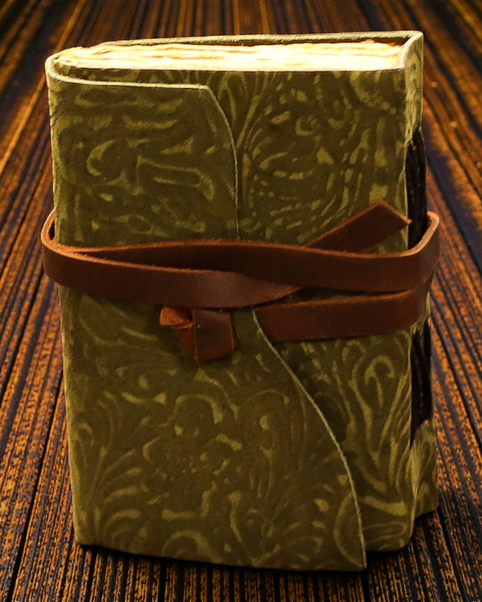 Green Maze Vintage – läderinbunden anteckningsbok med åldrade sidor 12,7 × 8,9 cm