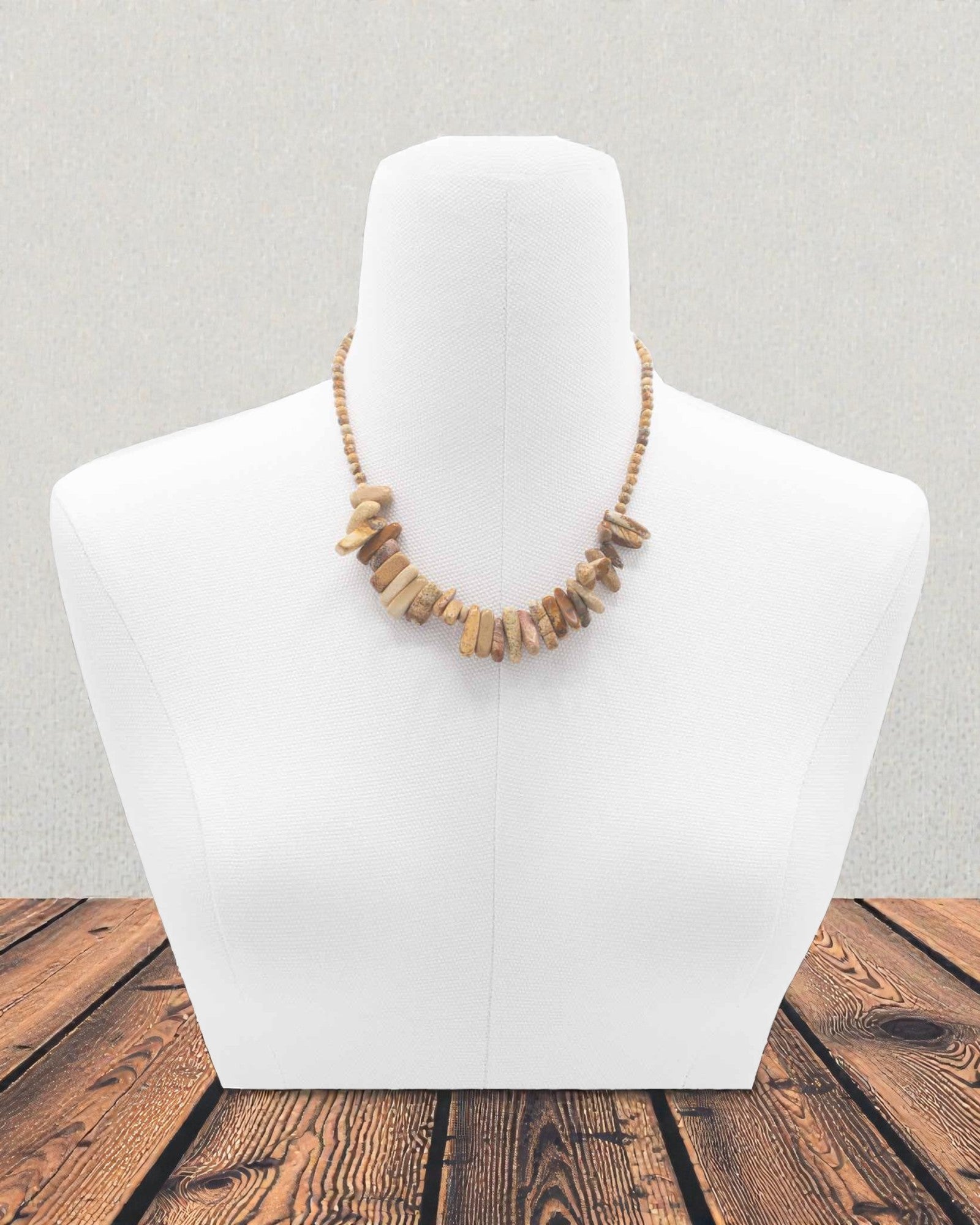 Longstone ädelstenshalsband – kartsten