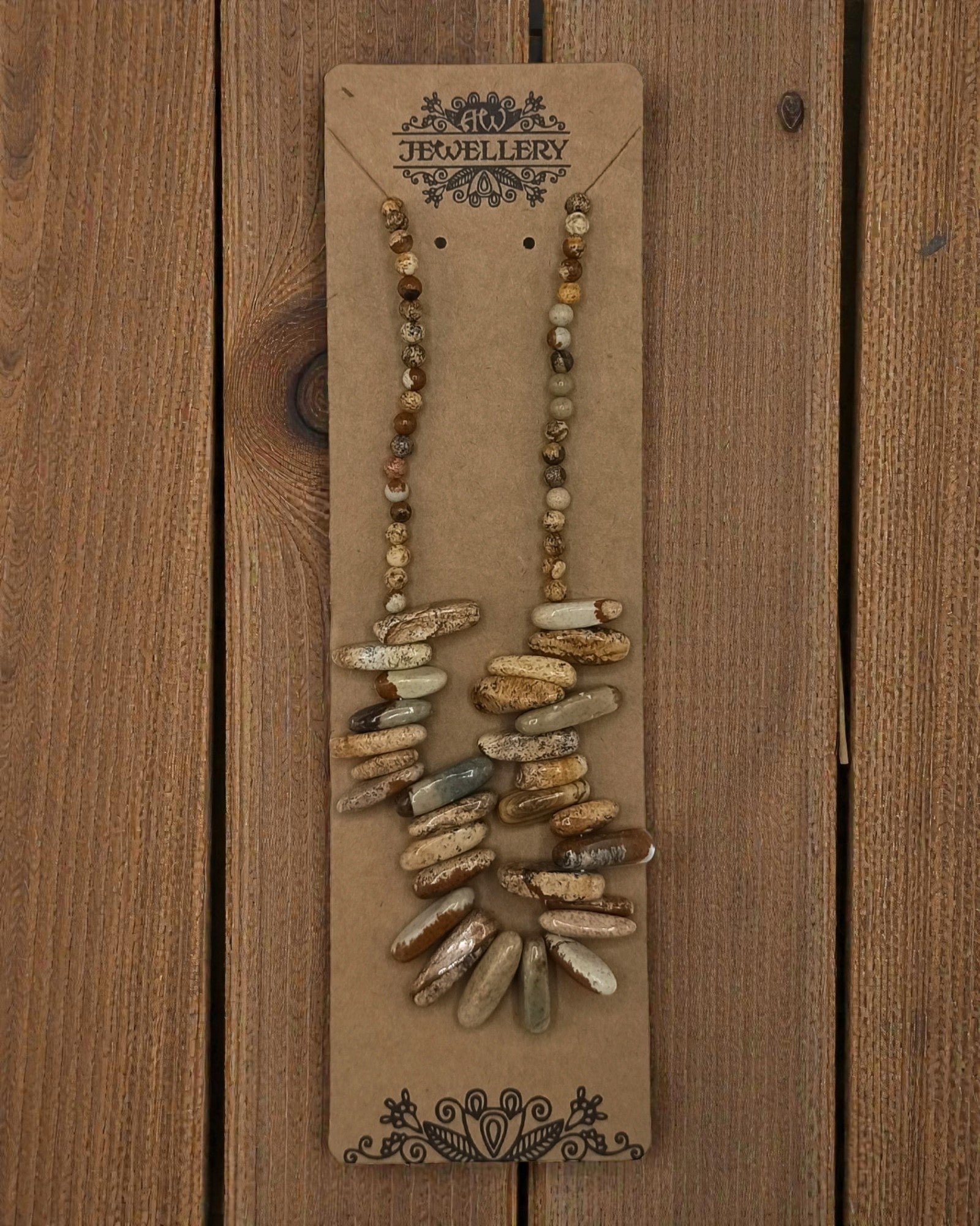 Longstone ädelstenshalsband – kartsten