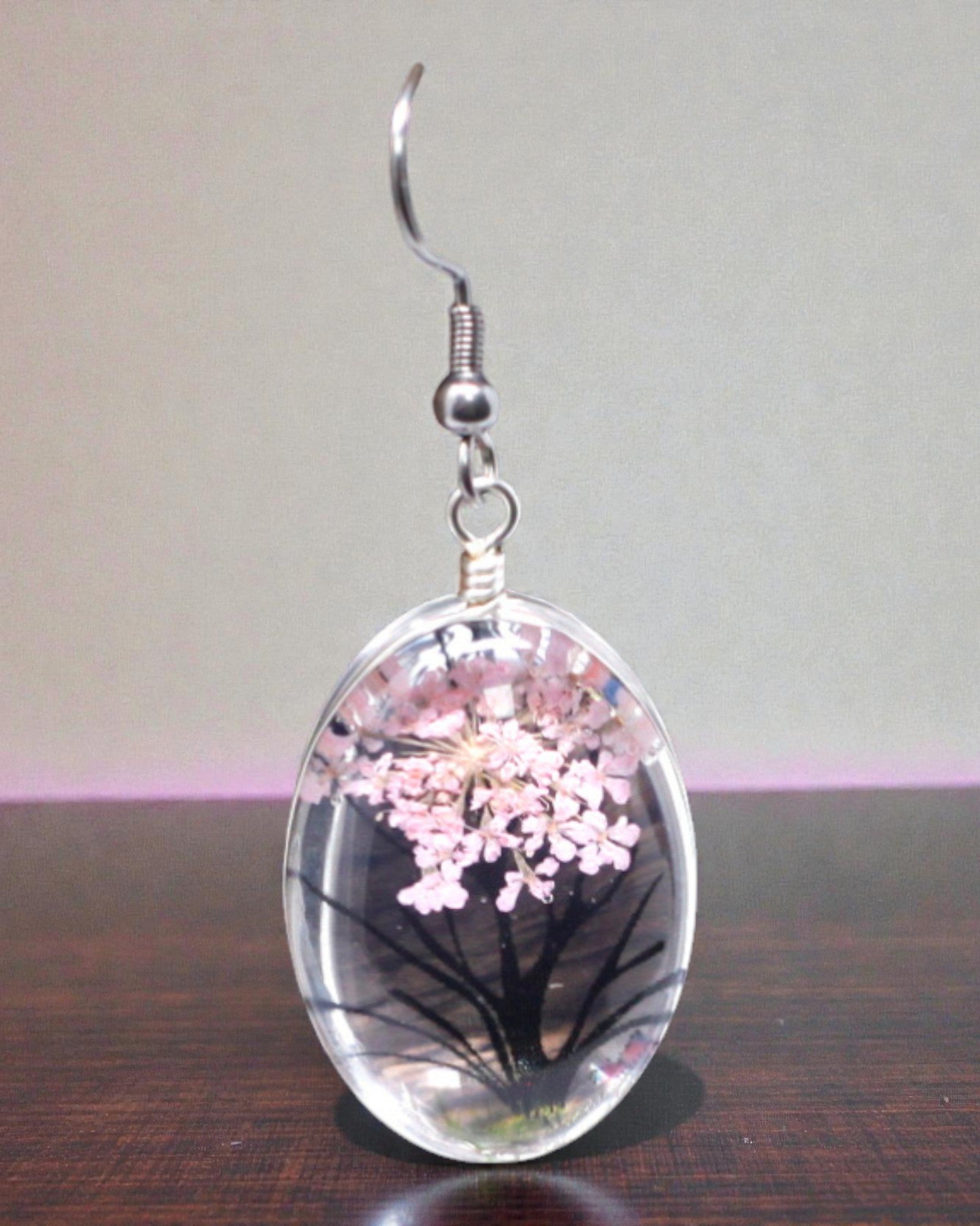 Rosträdgård – Smyckesset med torkade blommor Livets träd