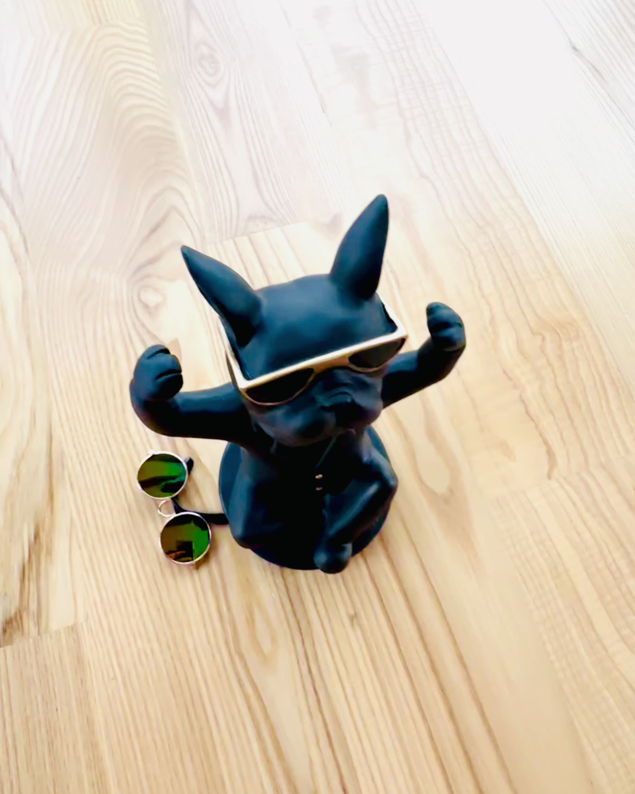 Figur Bulldog Elegance - Exklusiv glasögonhållare, möjlighet till gravyrpersonalisation