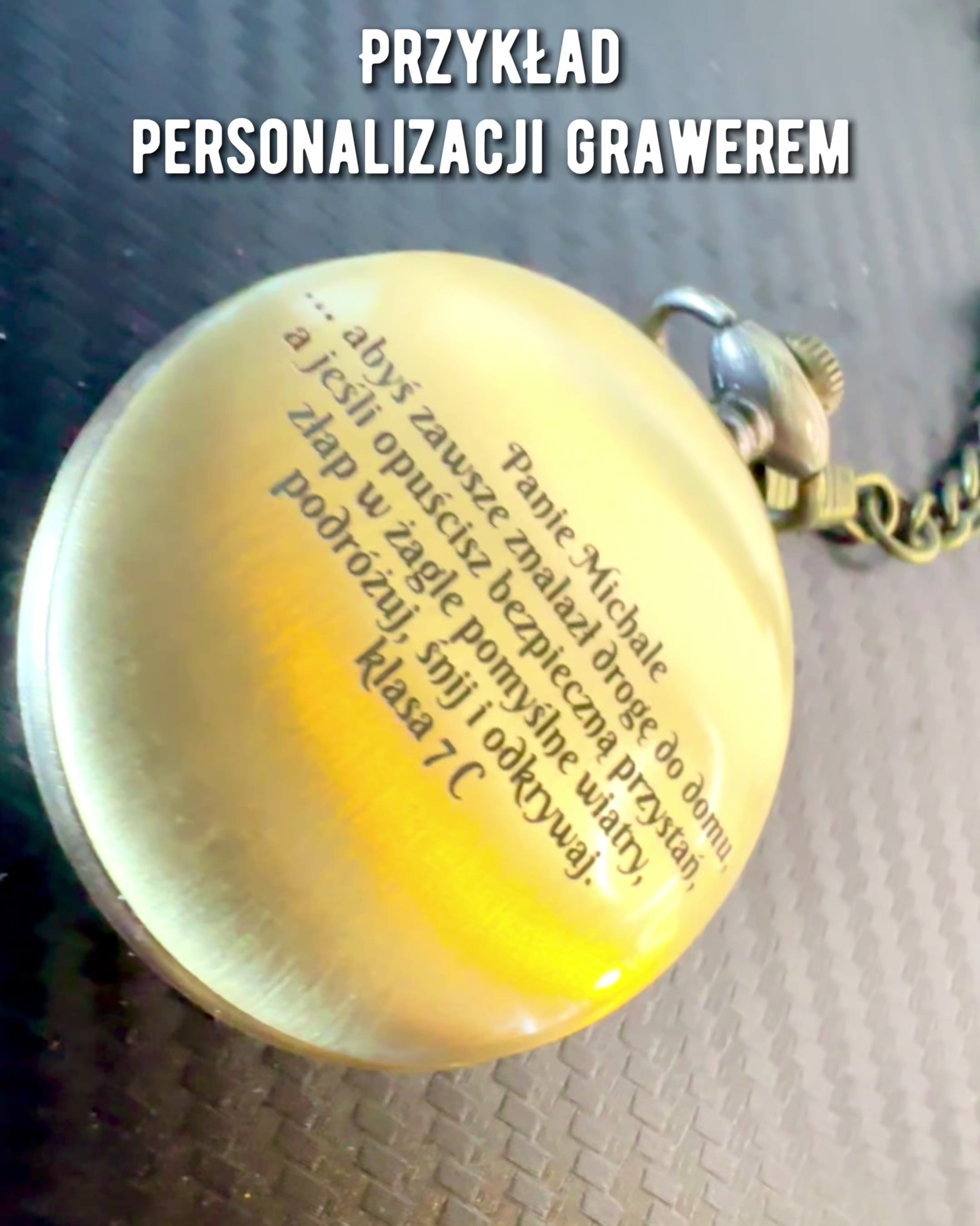 Antik Brons-guld Fickkompass med Genombrutet Mönster – Perfekt för Utforskare och Retroälskare. Anpassning med Gravyr