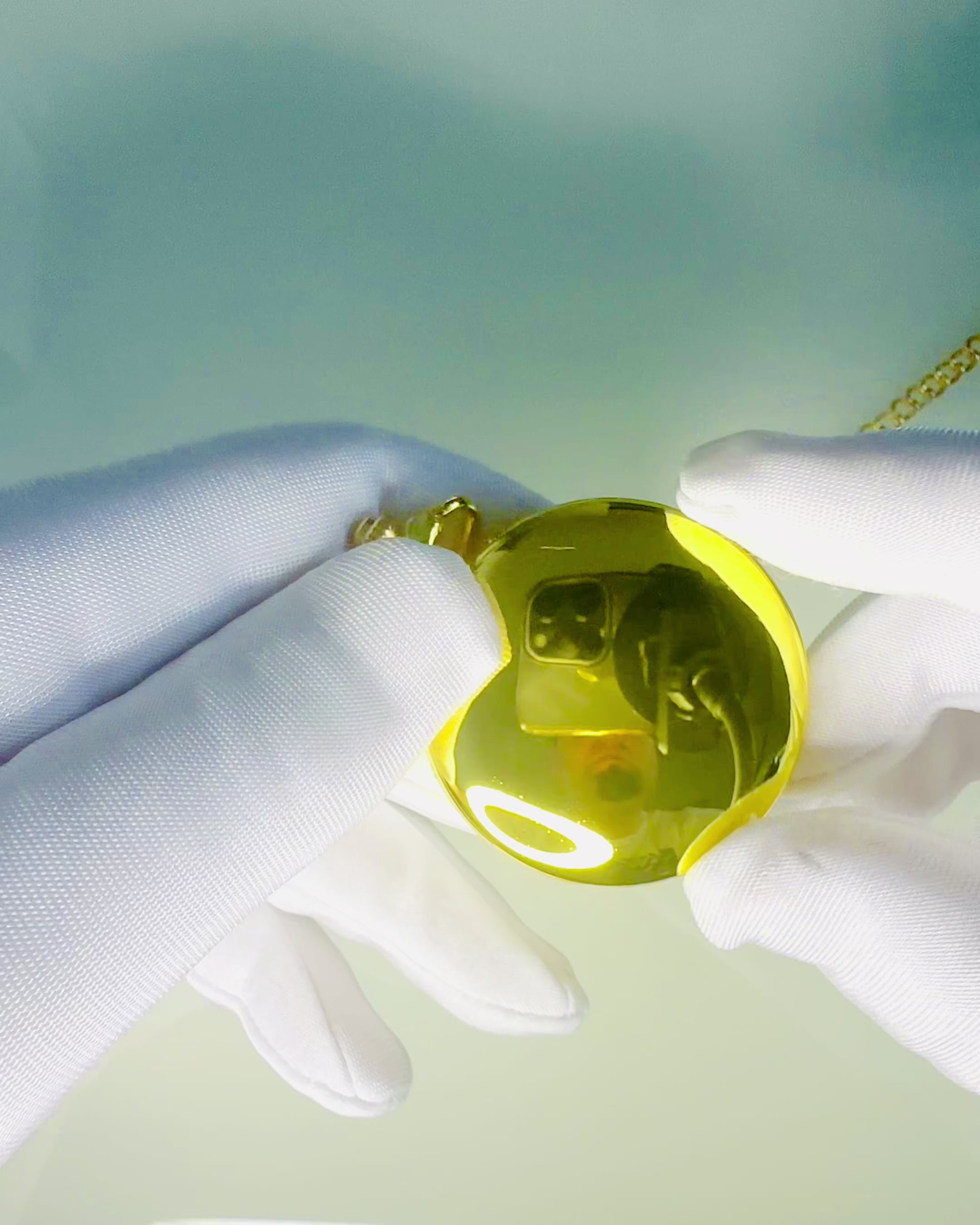 Fickur i guld med möjlighet till gravyr