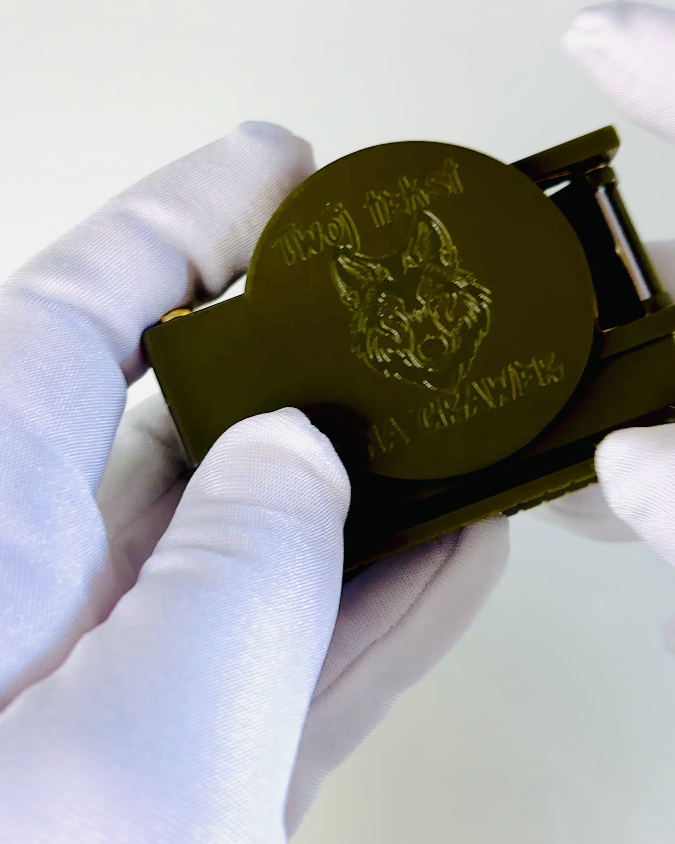 Vattentät Kompass Navigationssystem med Hög Precision i Armégrön Färg – Pålitlig i Orientering, möjlighet till gravyr