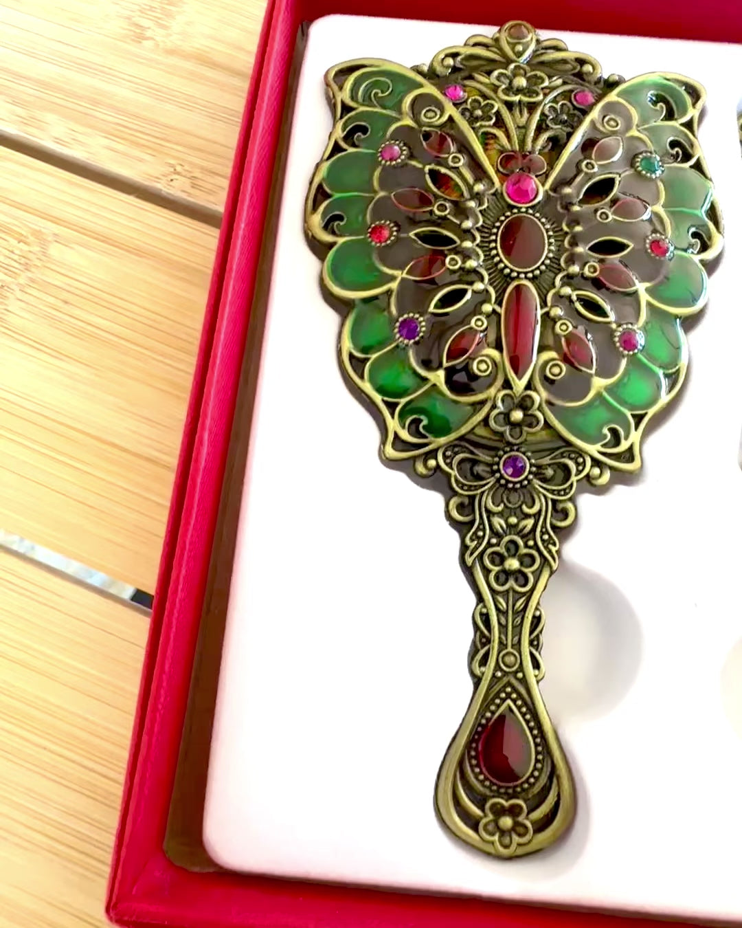 Spegelset "Fjärilselegans" med Kam