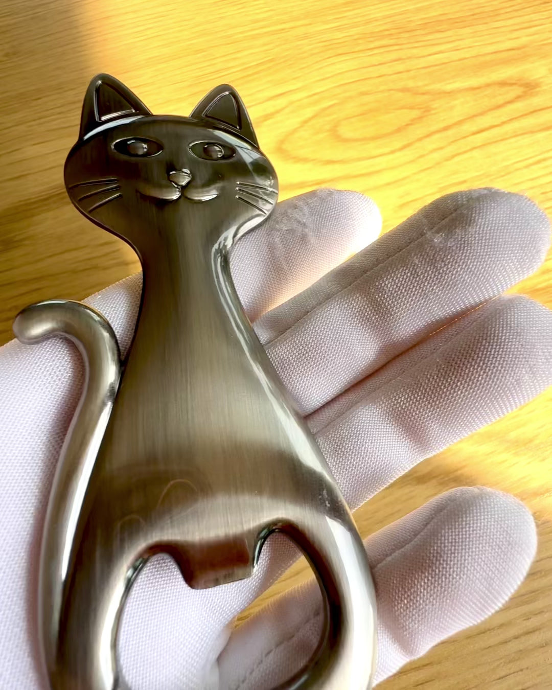 Flasköppnare Vintage Djur - 7 varianter, personalisering med gravyr som present