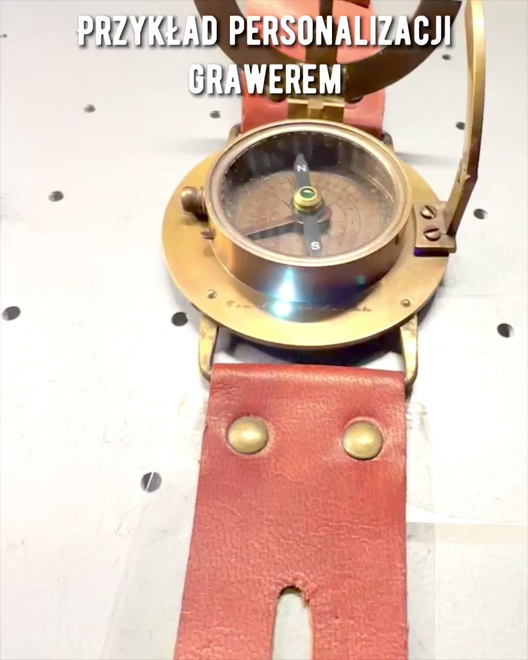 Solur "Antik Kompass", armbandsur med kompass, möjlighet till personlig gravyr