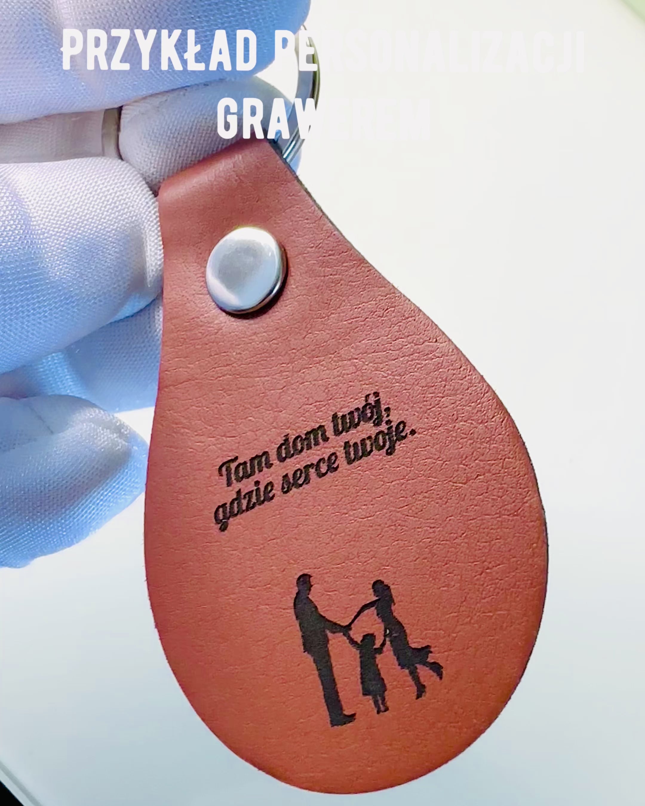 PU-lädersnyckelring med möjlighet till personlig gravyr - Finns i 5 färger