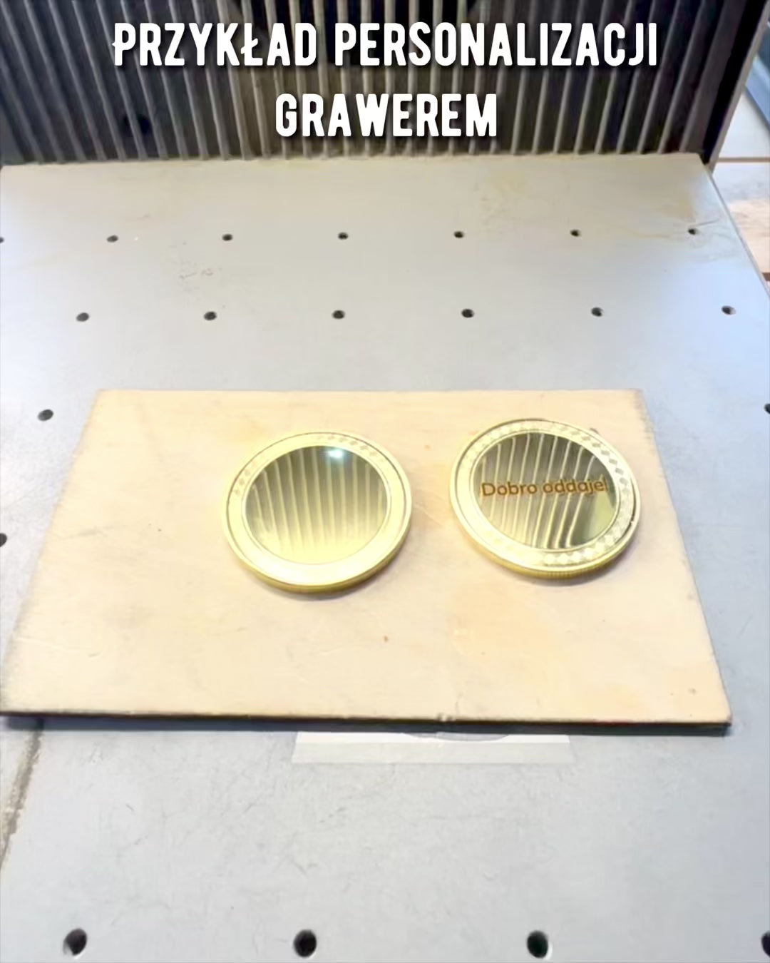 Tom Utmaningsmynt med Möjlighet till Personlig Gravyr – Samlarobjekt, 40mm, tre modeller