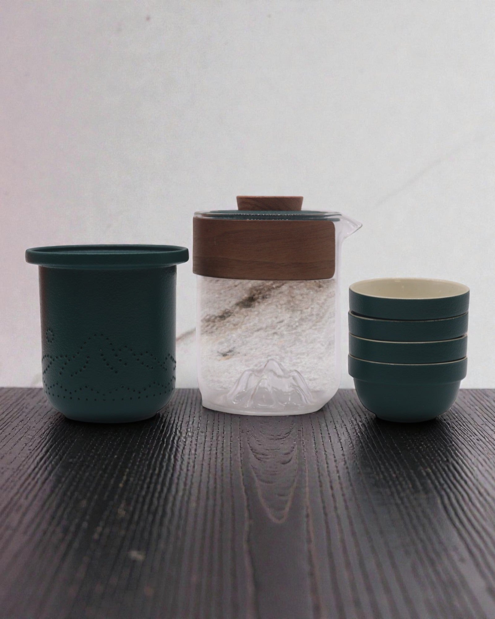 Bergsexpedition – turistiskt teset med 4 koppar