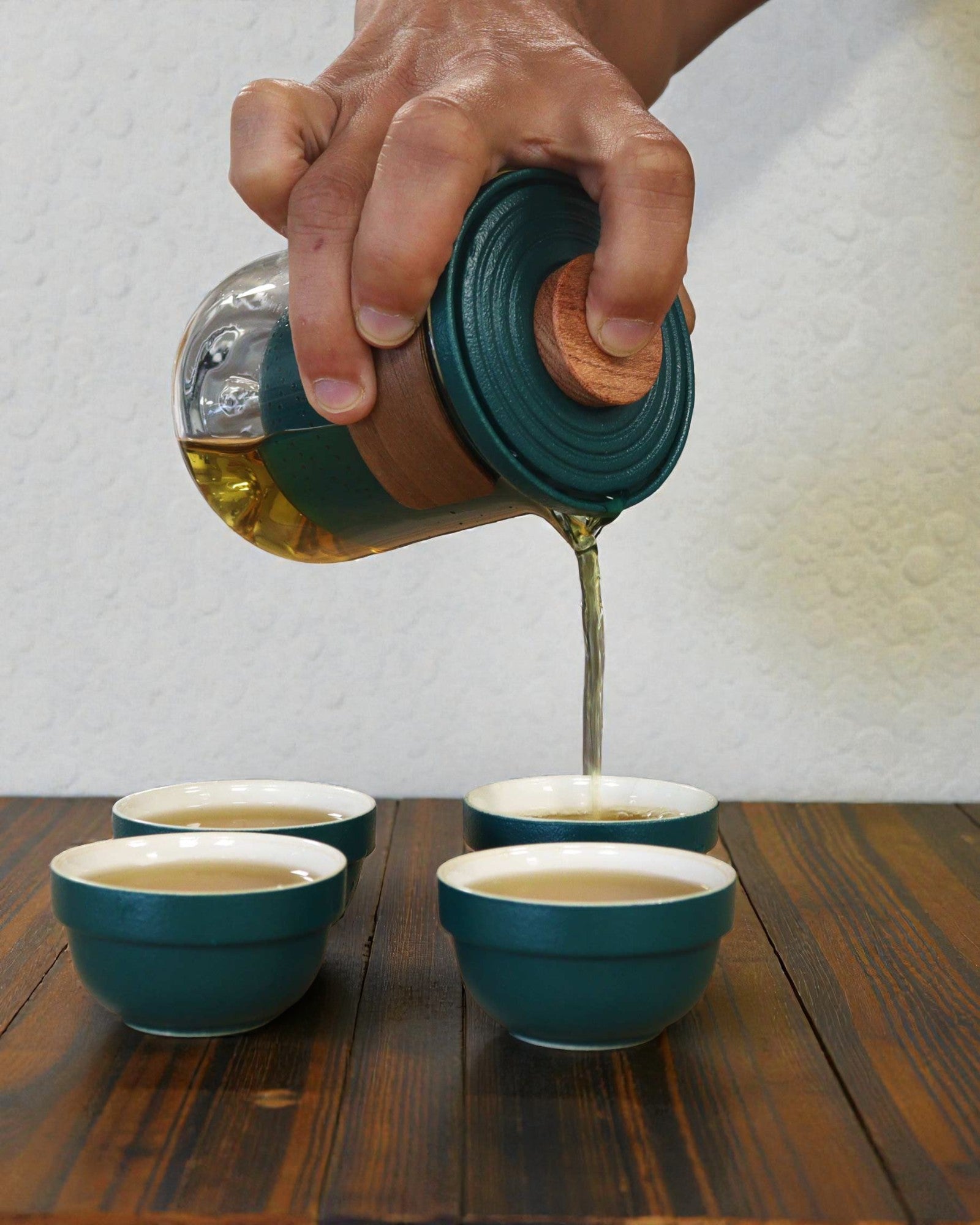 Bergsexpedition – turistiskt teset med 4 koppar