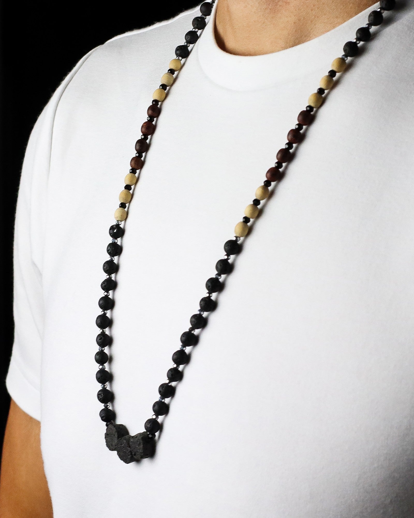 Halsbandet Vulkanens Essens – Förbindelse med naturen