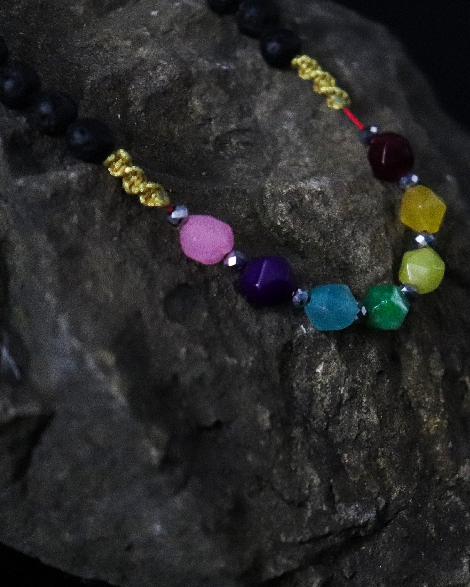 Halsband Vulkanens Essens – Emotionell Läkning