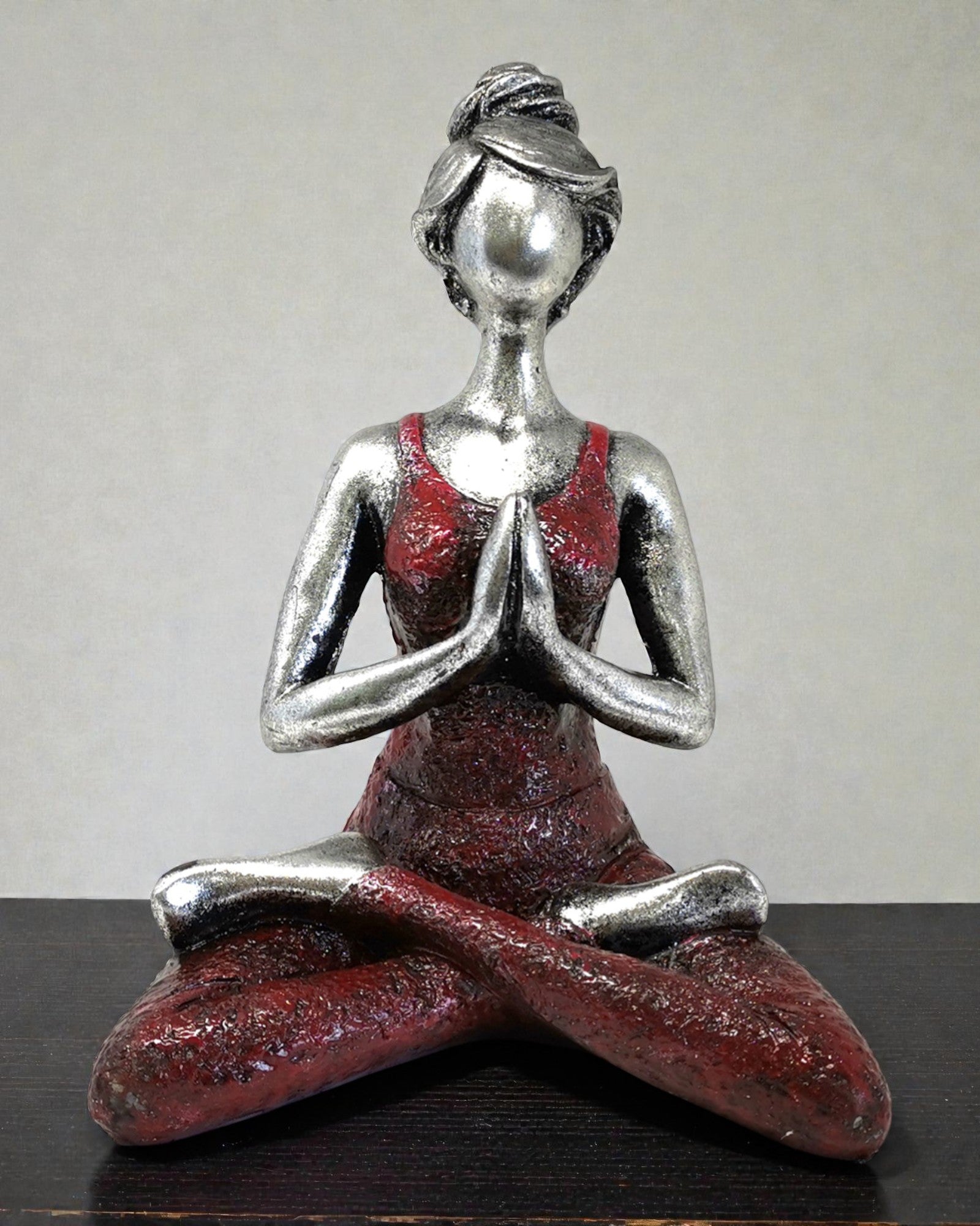 Kvinnlig figur 24 cm – Yoga silver-bordeaux harmoni