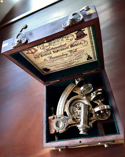 Stort Träskrin för Sextant eller premiumkompass "Mariner's Legacy" med Möjlighet till Gravyr