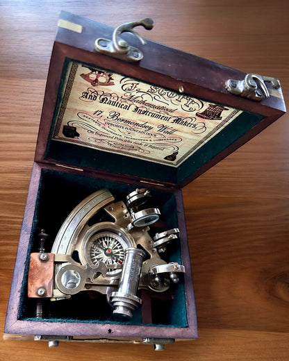 Stort Träskrin för Sextant eller premiumkompass "Mariner's Legacy" med Möjlighet till Gravyr