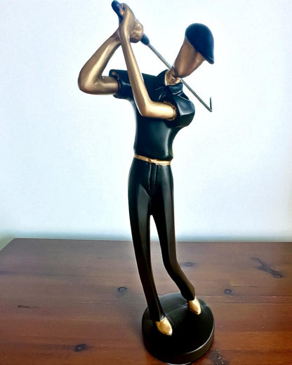 Golfspelare figur "Swing Elegance", 24 cm hög, dekorativ med möjlighet till gravyr som present